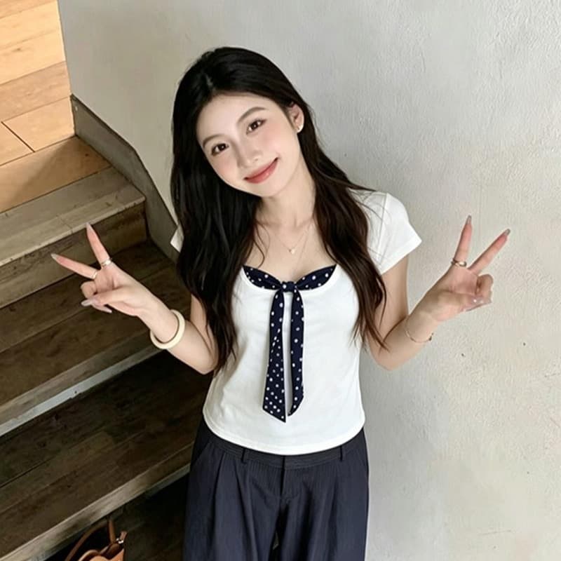 여름 자이언트 잘 생긴 나비 매듭 같이 갔다. 벨트 측면 칼라 긍정적 인 어깨 반팔 티셔츠 여성 디자인 센스 몸매 가꾸기 쇼트 스타일 다용도 맨위 이미지 5