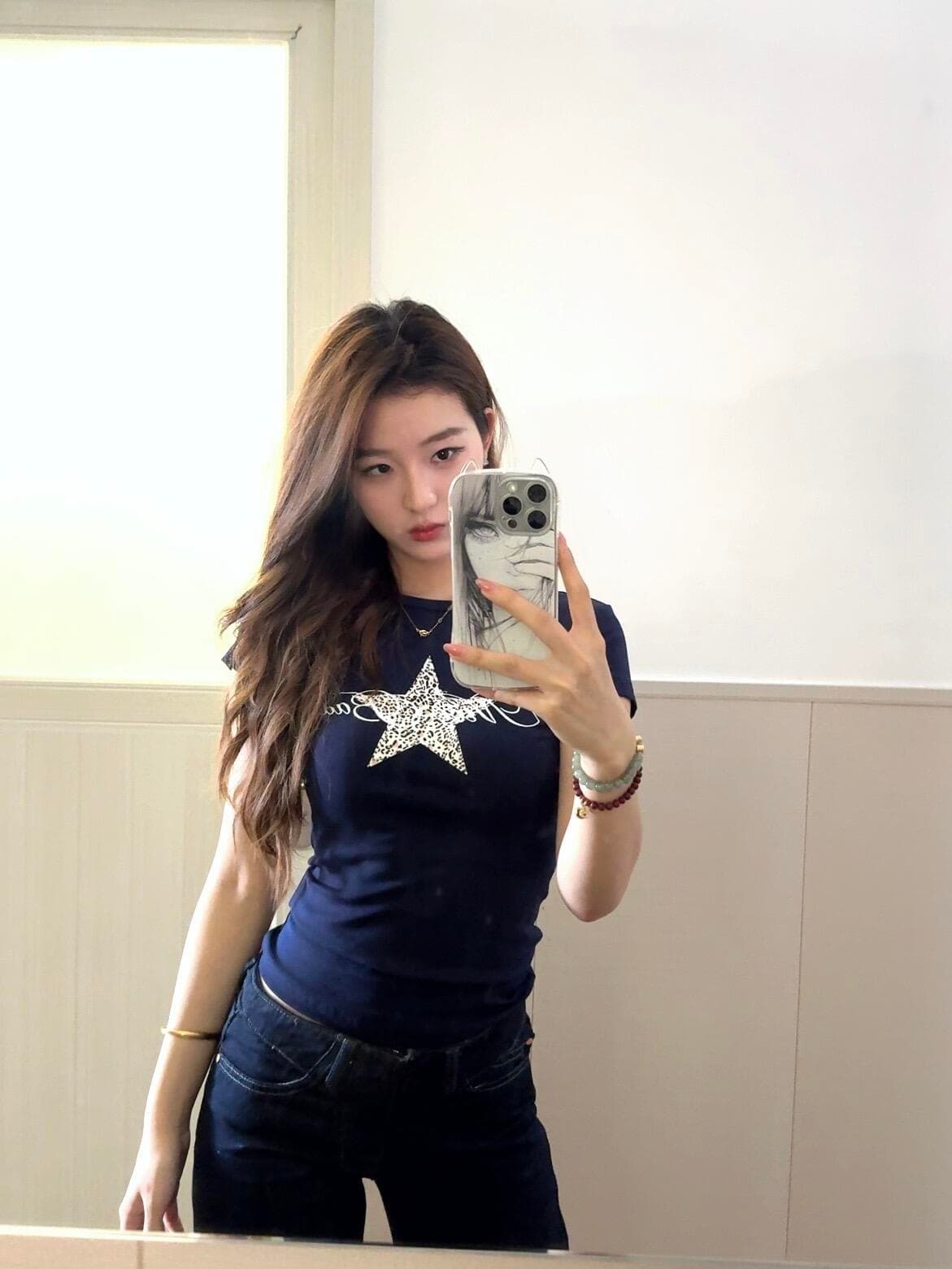 아메리칸 레트로 레오파드 무늬 해군 알파벳 반팔 티셔츠 여성 여름 몸매 가꾸기 슬림해 보이는 다용도 핫걸 캐주얼 맨위