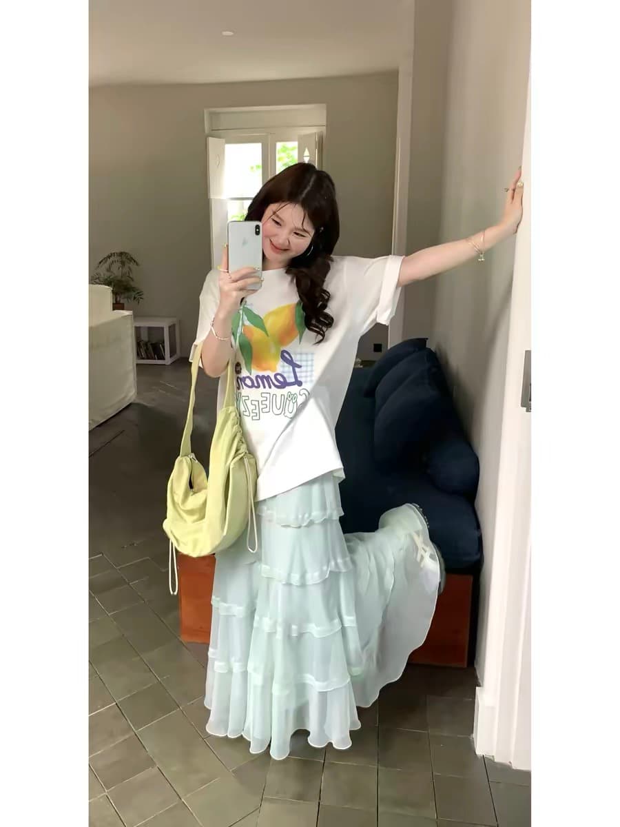 한국 스타일 루즈핏 슬림해 보이는 프린트 반팔 티셔츠 여성 라운드 넥 중간 길이 반소매 맨위 상세 이미지 5