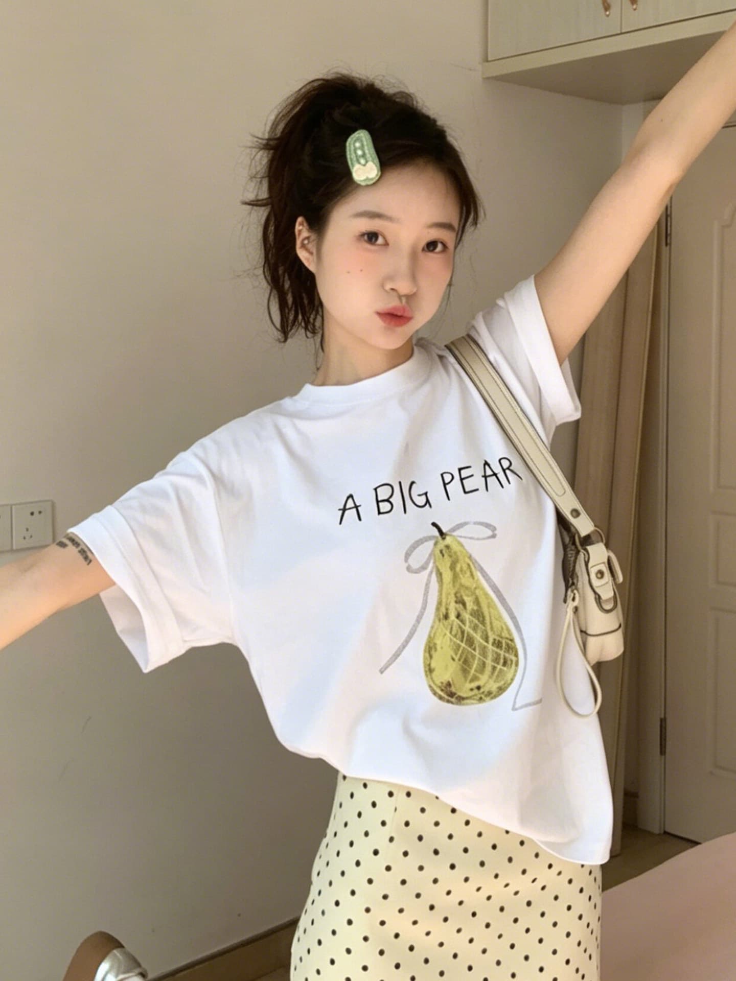 한 부서 나비 매듭 배 알파벳 프린트 반팔 티셔츠 여성 여름 루즈핏 캐주얼 ins 바람 맨위 트렌디 이미지 2