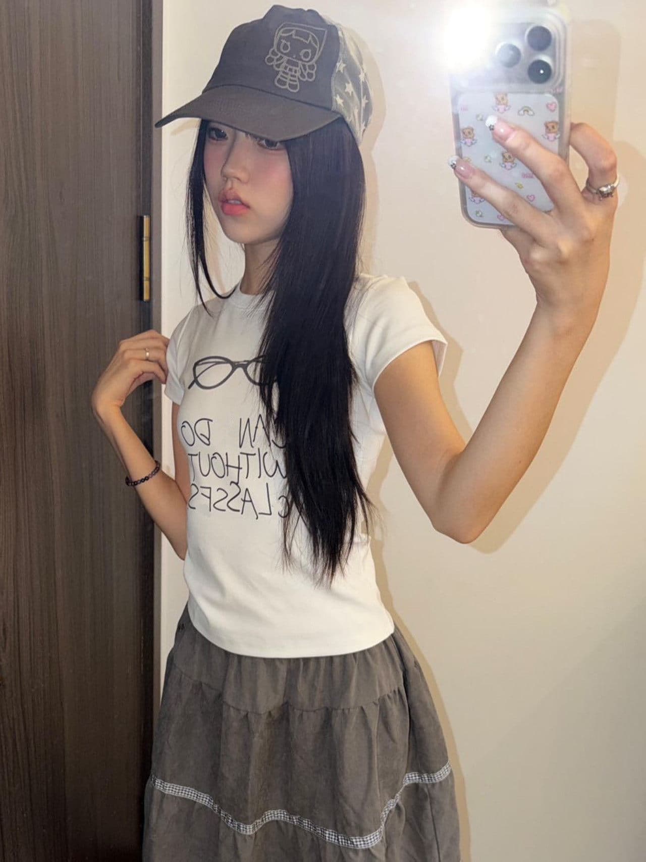 아메리칸 미니멀리즘 안경 알파벳 프린트 긍정적 인 어깨 반팔 티셔츠 여성 여름 몸매 가꾸기 패션 핫걸 맨위 이미지 3