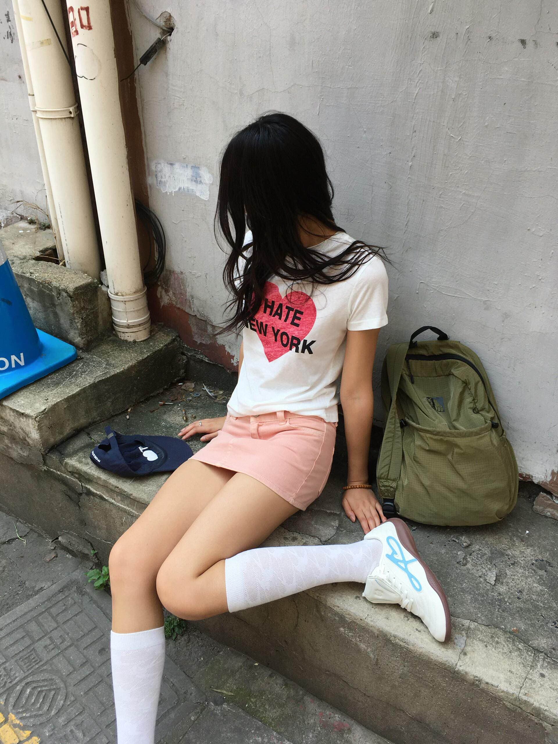 작은 대중 하트 알파벳 프린트 순면 쇼트 스타일 몸매 가꾸기 슬림해 보이는 순면 편안함 반팔 티셔츠 맨위 상세 이미지 2