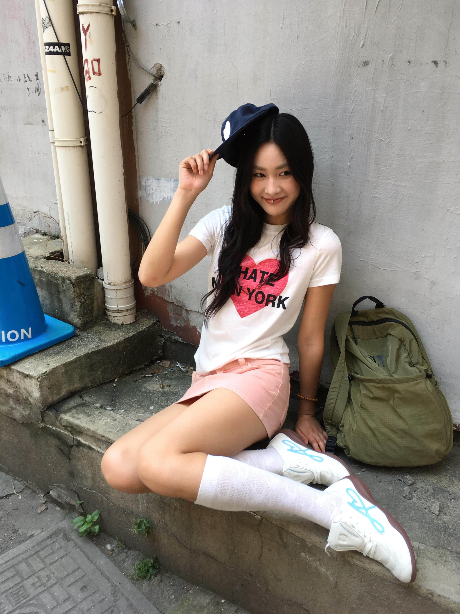 작은 대중 하트 알파벳 프린트 순면 쇼트 스타일 몸매 가꾸기 슬림해 보이는 순면 편안함 반팔 티셔츠 맨위 상세 이미지 3