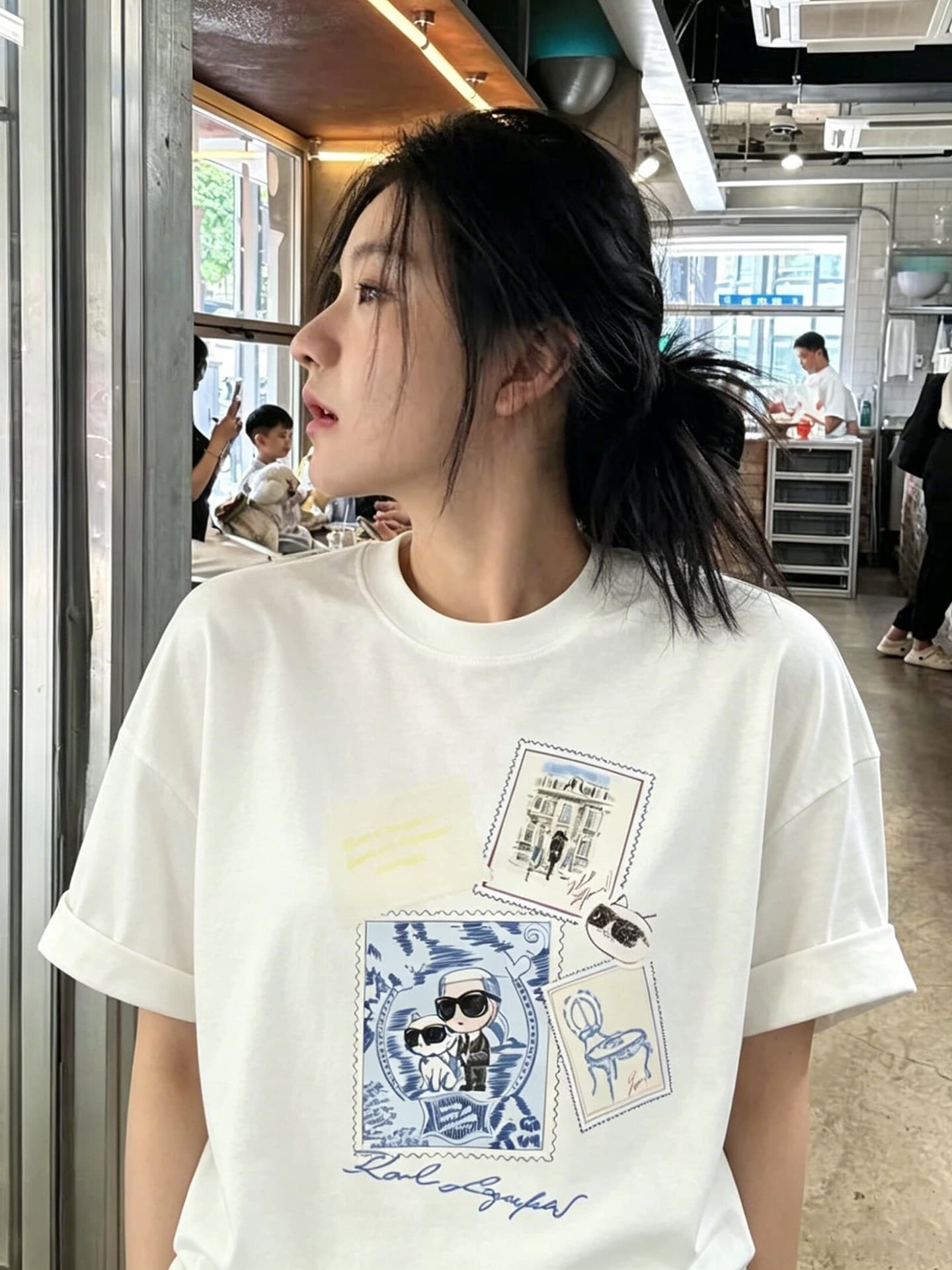 한 부서 만화 스탬프 프린트 반팔 티셔츠 여성 여름 작은 대중 루즈핏 느긋한 학생 다용도 맨위 이미지 2