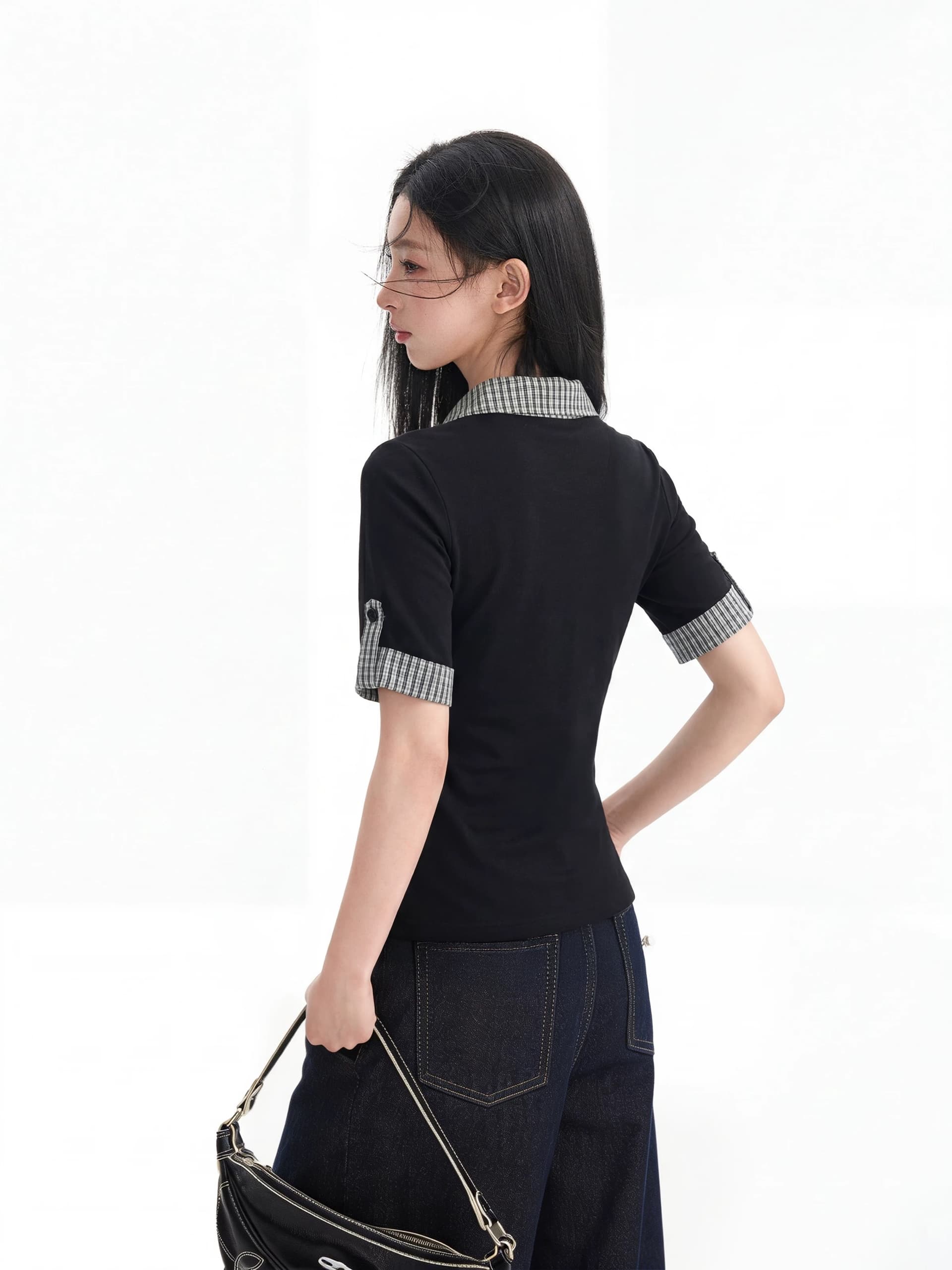 검정색 페이크 레이어드 POLO 셔츠 체크무늬 긍정적 인 어깨 반팔 티셔츠 여성 여름 몸매 가꾸기 타이트 V넥 반소매 중간 소매 맨위 상세 이미지 2