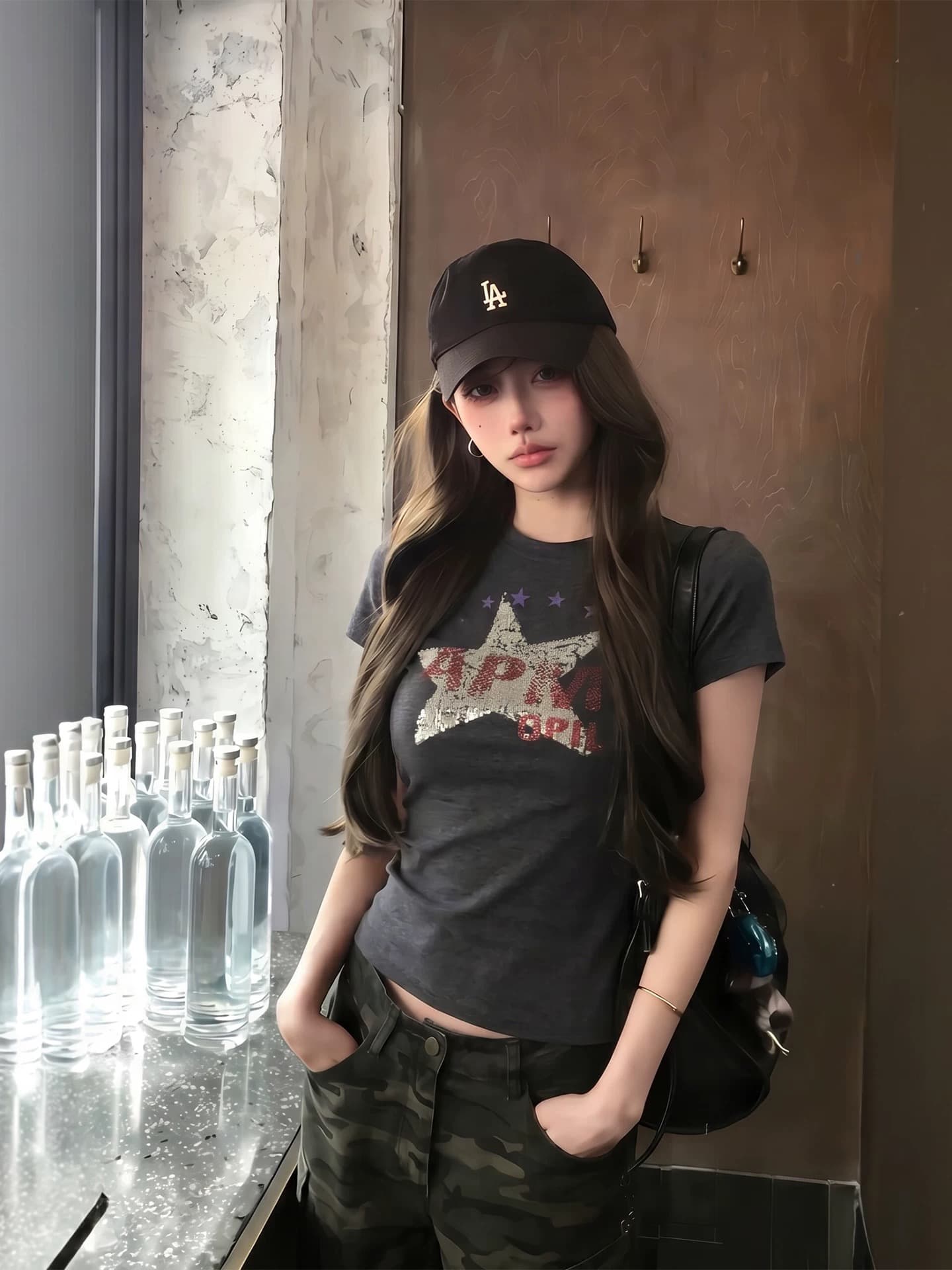아메리칸 레트로 긍정적 인 어깨 반팔 티셔츠 여성 여름 2026 새로운 고급 센스 몸매 가꾸기 슬림해 보이는 핫걸 쇼트 스타일 맨위 상세 이미지 3