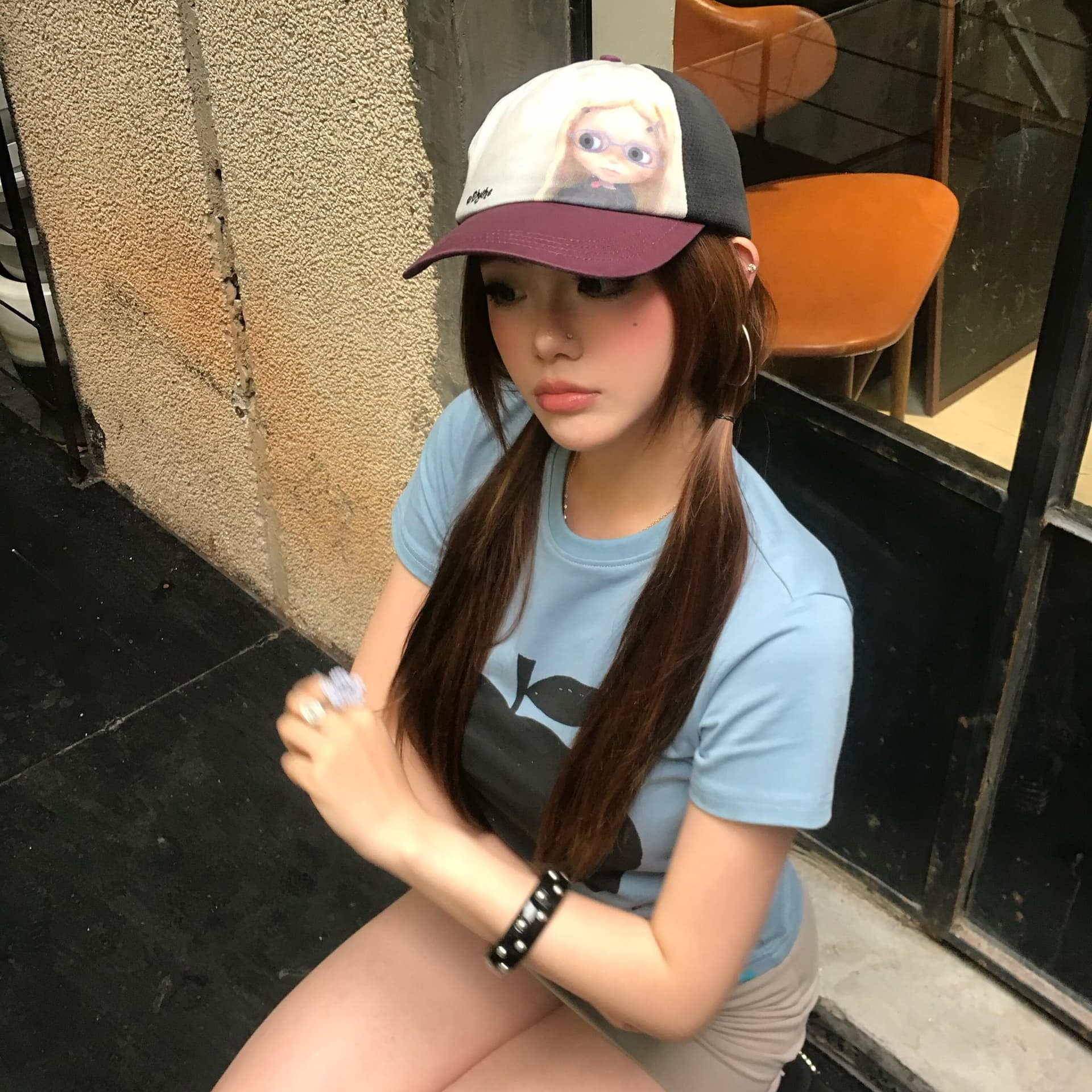 작은 대중 느긋한 바람 파란색 디스플레이 화이트 긍정적 인 어깨 반팔 티셔츠 여성 여름 몸매 가꾸기 슬림해 보이는 Chic 고유 한 쇼트 스타일 작은 셔츠 이미지 5
