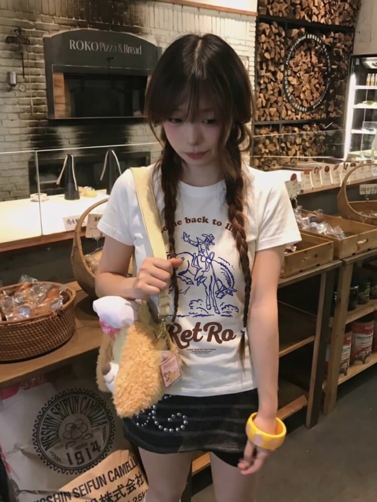 아메리칸 레트로 패치워크 알파벳 화이트 반팔 티셔츠 여성 여름 몸매 가꾸기 슬림해 보이는 디자인 센스 다용도 캐주얼 맨위 상세 이미지 3