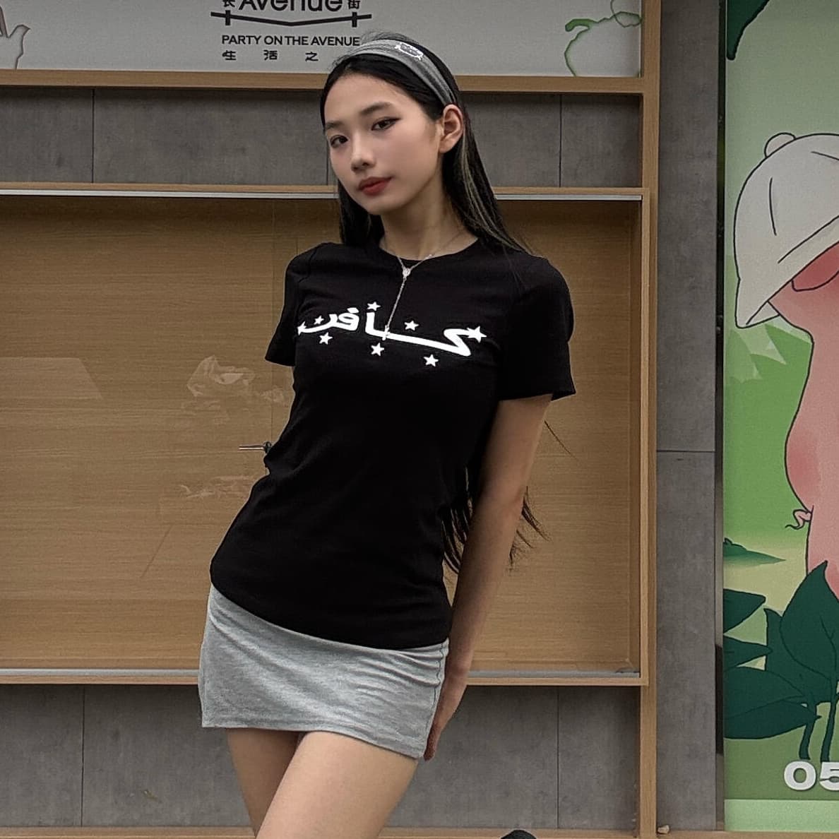 속임수 국기 기초 작은 대중 긍정적 인 어깨 몸매 가꾸기 반팔 여성 미니멀리즘 프린트 티셔츠 상세 이미지 1