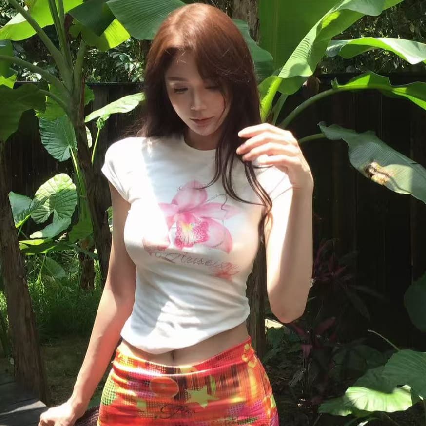 한 부서 ins 핫걸 바람 몸매 가꾸기 쇼트 스타일 티셔츠 여성 여름 재미있는 식물 꽃무늬 프린트 높음 폭탄 슬림해 보이는 연령 감소 상세 이미지 1