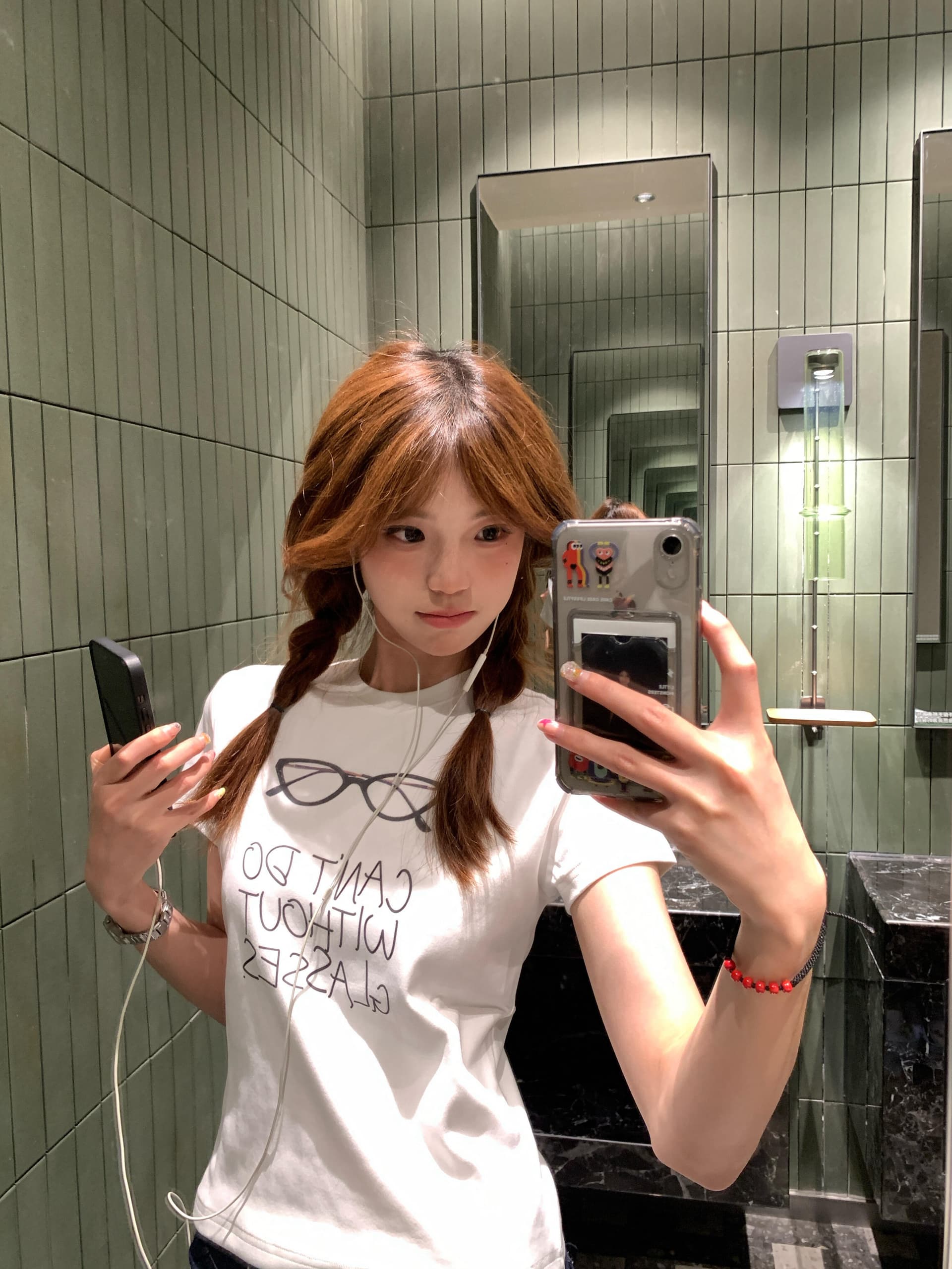 아메리칸 재미있는 안경 알파벳 긍정적 인 어깨 반팔 티셔츠 여성 여름 몸매 가꾸기 라운드 넥 화이트 맨위 상세 이미지 4