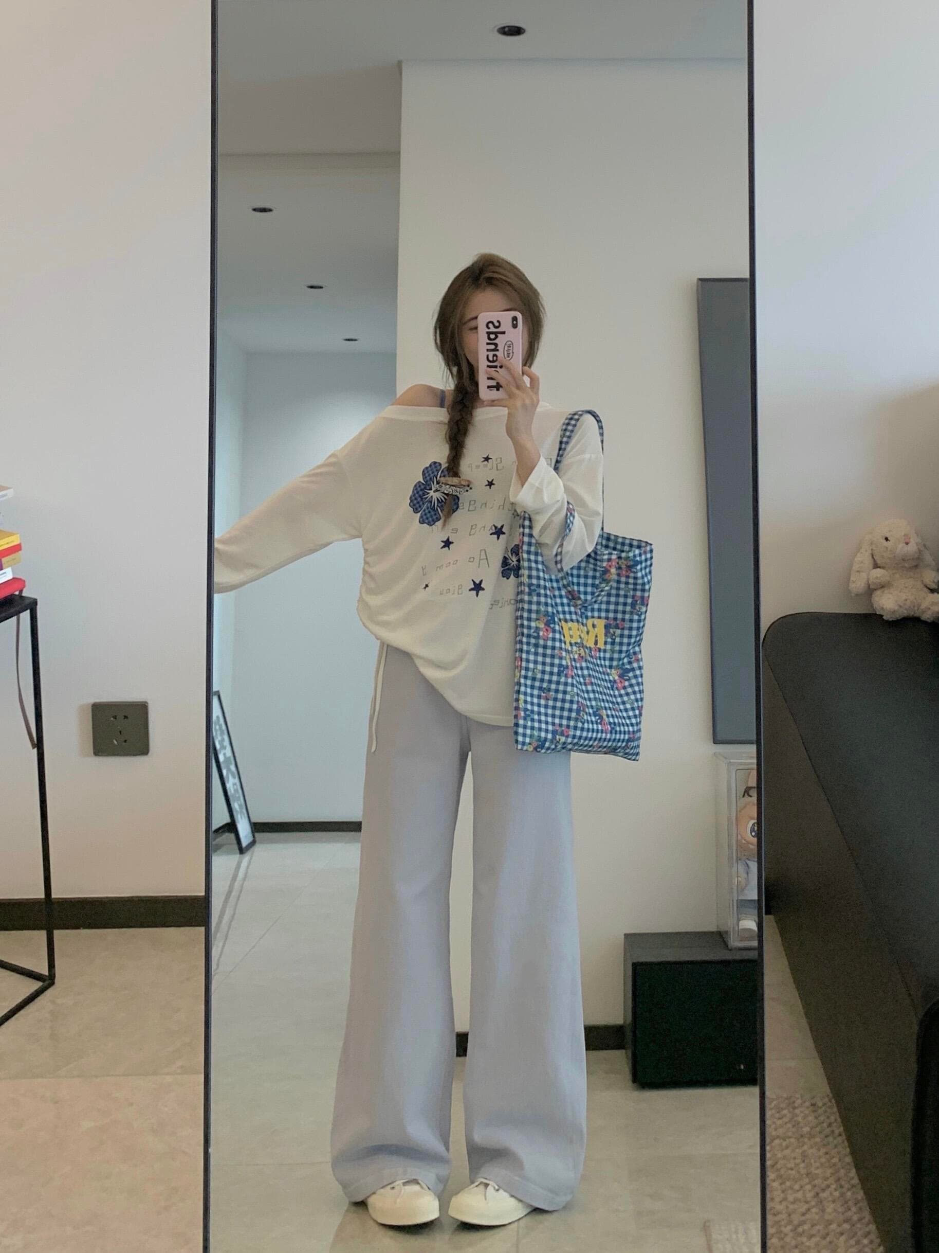 아메리칸 꽃무늬 알파벳 프린트 비스듬한 어깨 긴팔 여성 여름 오프숄더 마이크로 ~을 통해 화이트 루즈핏 자외선 차단 의류 펌프 로프 맨위 이미지 3