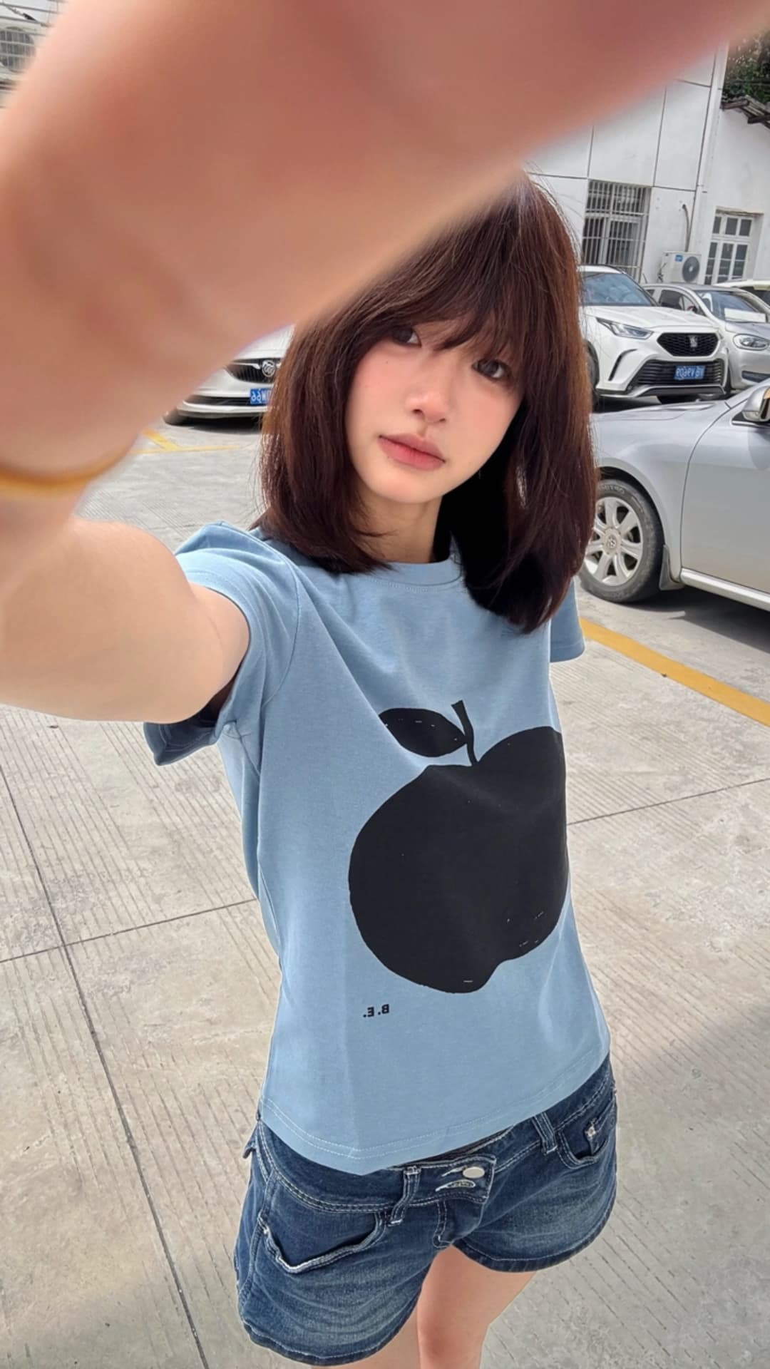 한 부서 산소 소녀 바람 작은 청신 애플 프린트 몸매 가꾸기 긍정적 인 어깨 라운드 넥 반팔 여성 티셔츠 여름 상세 이미지 2