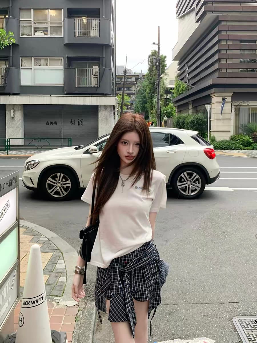 반팔 티셔츠 여성 여름 슬림해 보이는 디자인 센스 고유 한 아름다운 아름다운 작은 맨위 상세 이미지 2