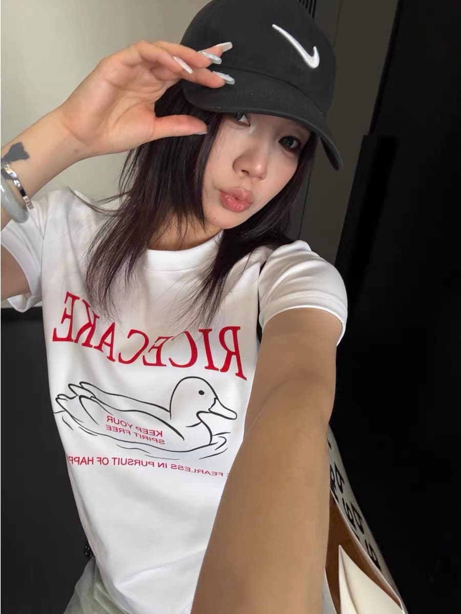 여름 고급 센스 익스트림 제인 만화 프린트 티셔츠 여성 레트로 몸매 가꾸기 쇼트 스타일 알파벳 프린트 핫걸 맨위 이미지 4