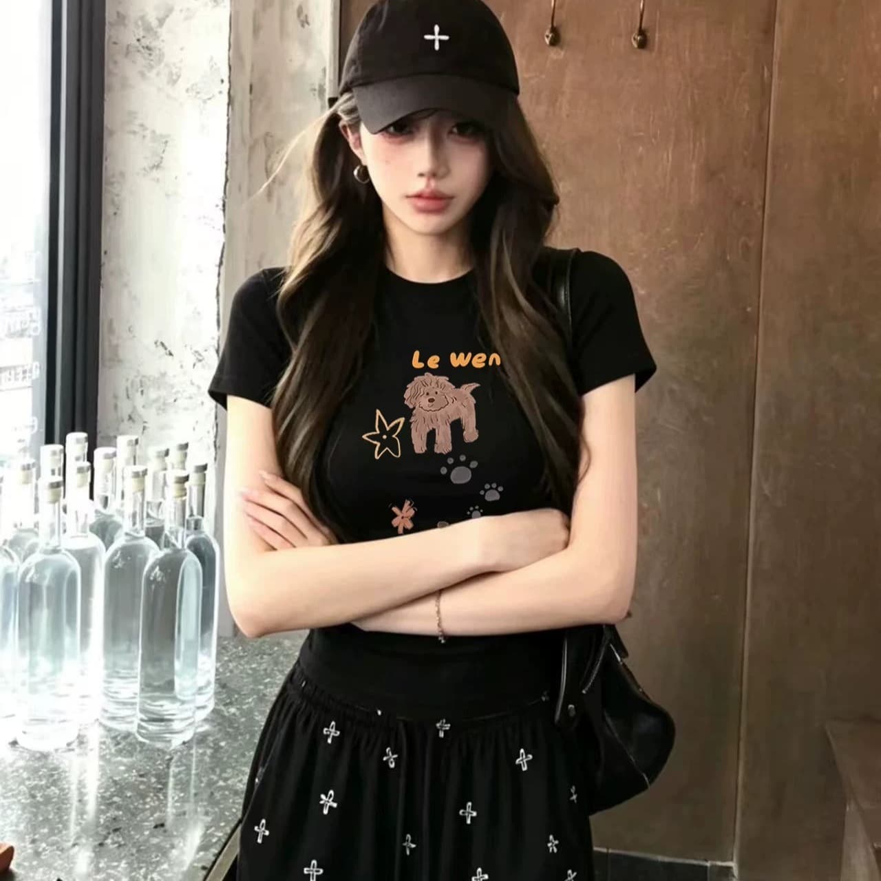 아메리칸 검정색 귀여운 강아지 반팔 티셔츠 여성 여름 2026 새로운 디자인 센스 작은 대중 몸매 가꾸기 슬림해 보이는 맨위 이미지 5