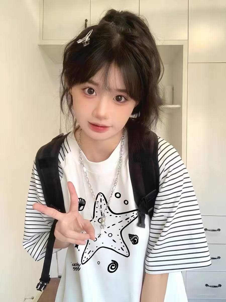스트라이프 삽입 어깨 패치워크 프린트 반팔 맨위 티셔츠 여성 상세 이미지 2