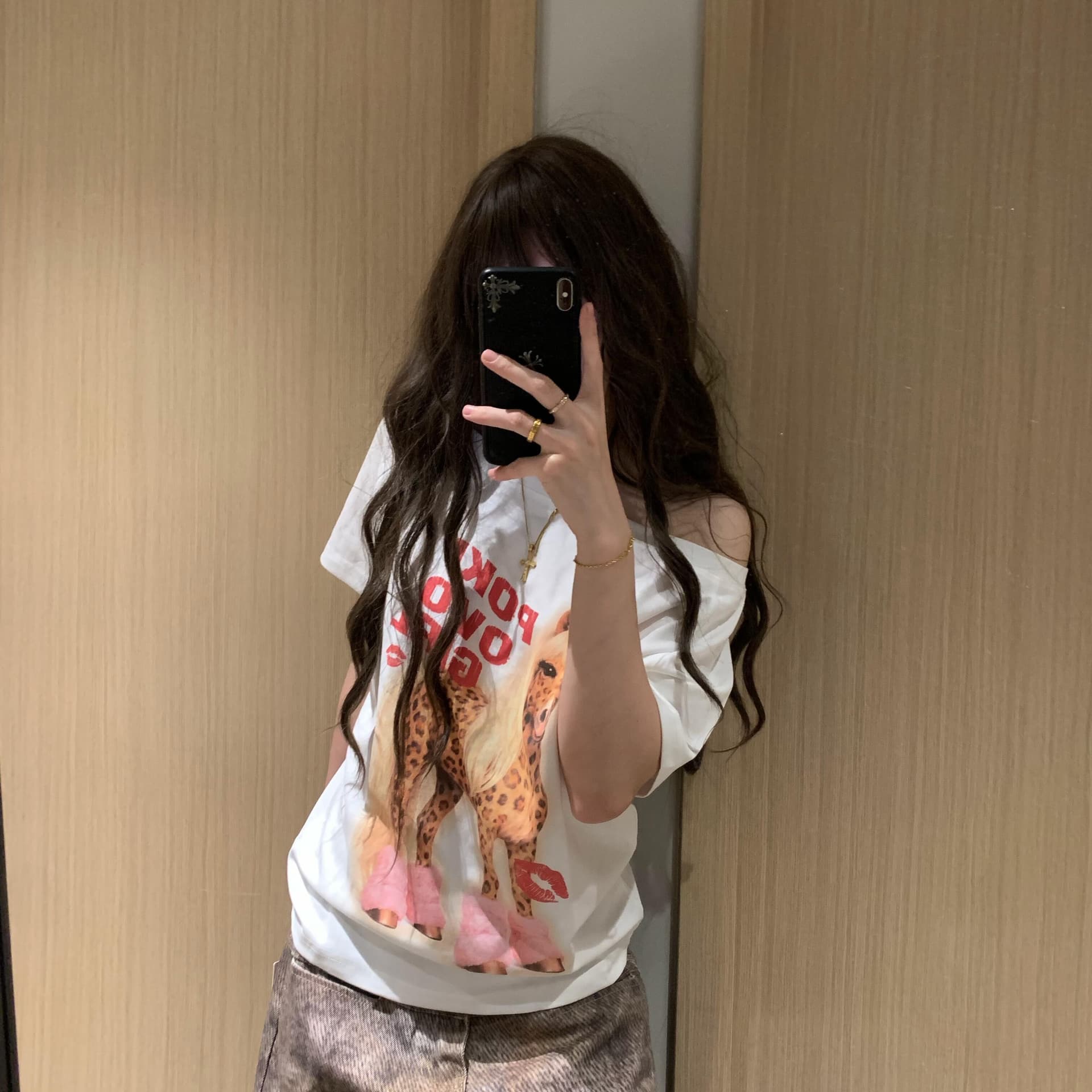 거리 바람 아메리칸 캐주얼 비스듬한 어깨 반팔 티셔츠 여성 재미있는 레오파드 무늬 작은 말 프린트 루즈핏 디자인 센스 짧은 t 이미지 5