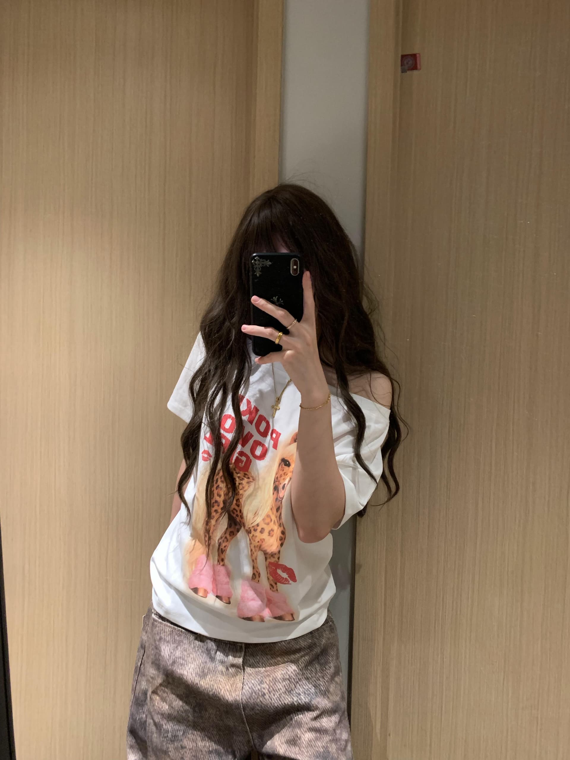 거리 바람 아메리칸 캐주얼 비스듬한 어깨 반팔 티셔츠 여성 재미있는 레오파드 무늬 작은 말 프린트 루즈핏 디자인 센스 짧은 t 상세 이미지 4