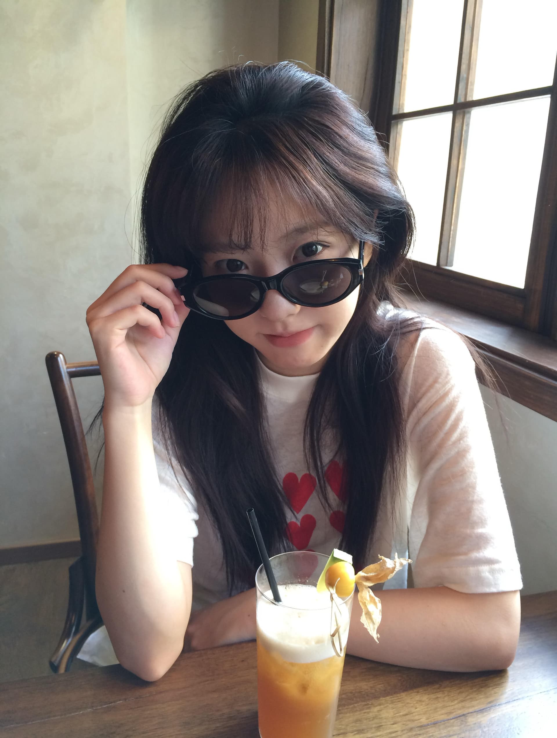 한 부서 하트 프린트 반팔 티셔츠 여성 여름 디자인 센스 Tulle 눈꽃 면 마이크로 ~을 통해 루즈핏 느긋한 바람 맨위 이미지 3