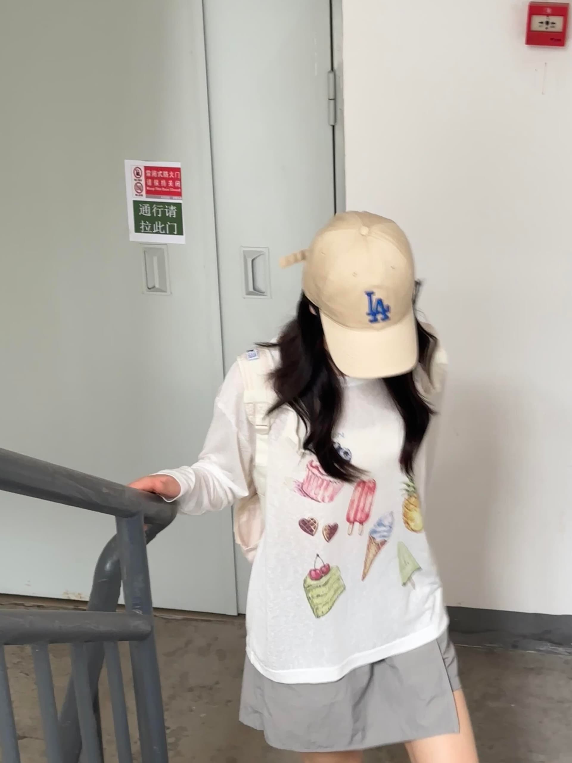 한 부서 재미있는 아이스크림 자외선 차단 블라우스 긴팔 티셔츠 여성 여름 새로운 캐주얼 다용도 루즈핏 맨위 이미지 4