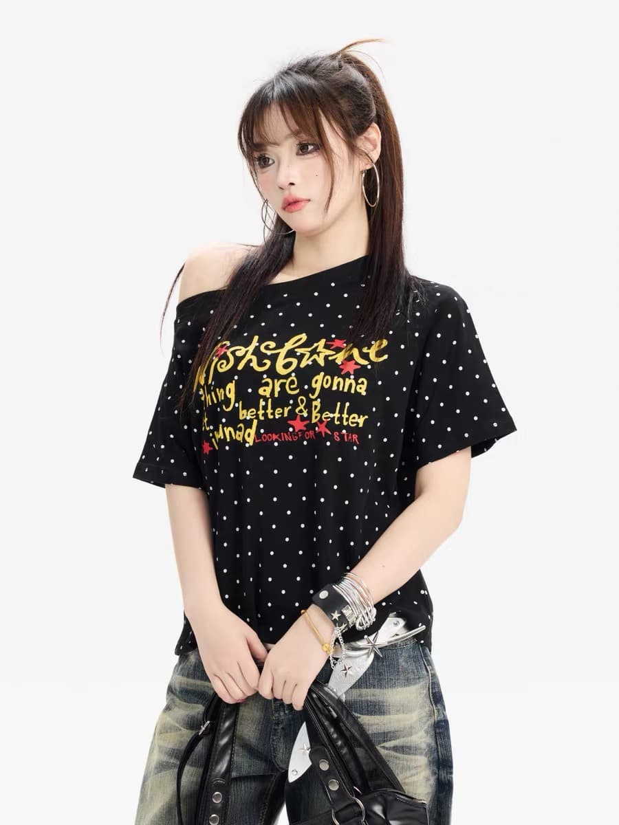 여름 아메리칸 캐주얼 핫걸 바람 도트 무늬 비스듬한 어깨 반팔 티셔츠 여성 디자인 센스 달콤한 차가운 루즈핏 맨위 짧은 t 상세 이미지 2