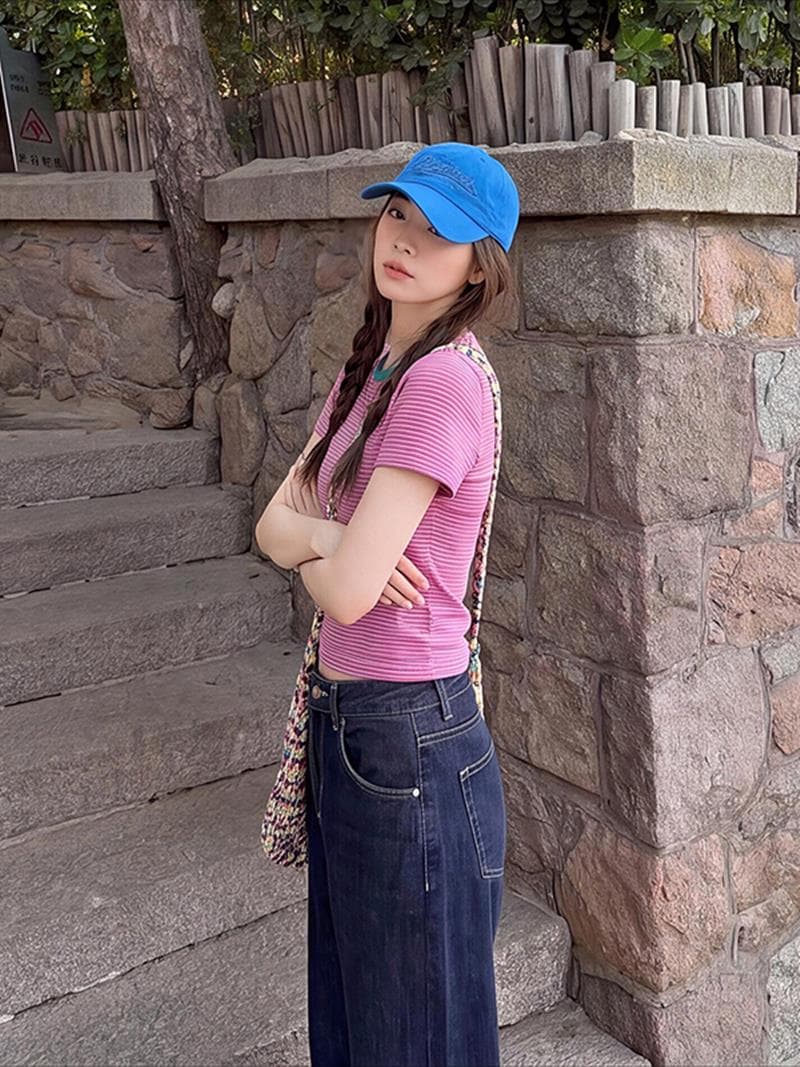 배색 라운드 넥 스트라이프 반팔 티셔츠 여성 여름 몸매 가꾸기 슬림해 보이는 다용도 캐주얼 맨위 상세 이미지 3