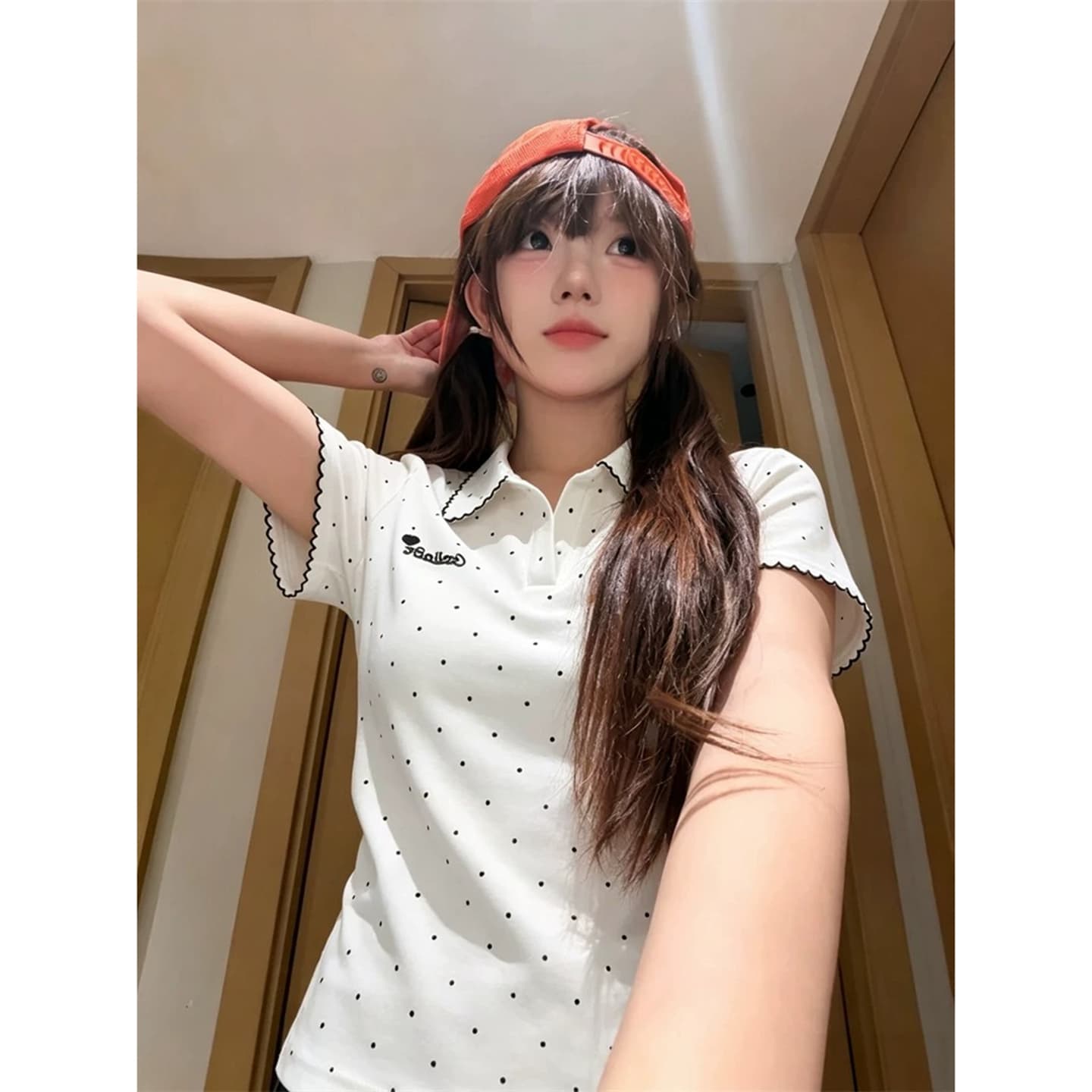 한 부서 학원 스타일 도트 무늬 긍정적 인 어깨 POLO 칼라 반팔 티셔츠 여성 여름 디자인 센스 작은 대중 몸매 가꾸기 슬림해 보이는 맨위 상세 이미지 1