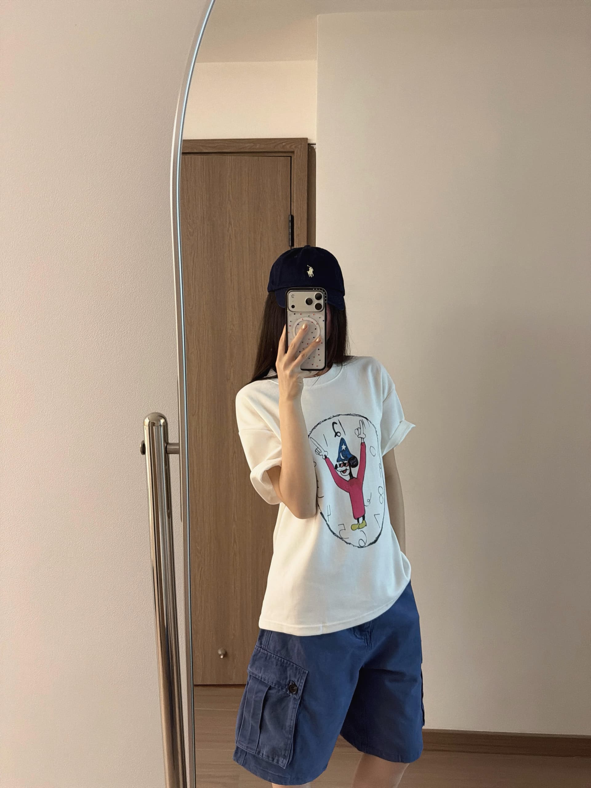한 부서 작은 대중 만화 시계 프린트 화이트 반팔 티셔츠 여성 여름 루즈핏 캐주얼 느긋한 바람 다용도 맨위 상세 이미지 3