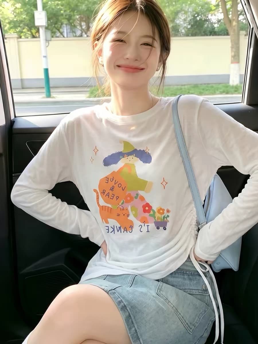 만화 프린트 펌프 로프 긴팔 티셔츠 여성 여름 새로운 슈퍼 화재 연령 감소 맨위 느긋한 바람 얇은 스타일 자외선 차단 블라우스 이미지 2