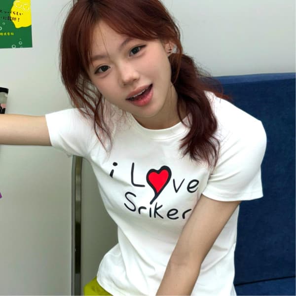 나를 사랑해. 프린트 몸매 가꾸기 슬림해 보이는 순면 긍정적 인 어깨 쇼트 스타일 반팔 티셔츠 맨위 여성 상세 이미지 1