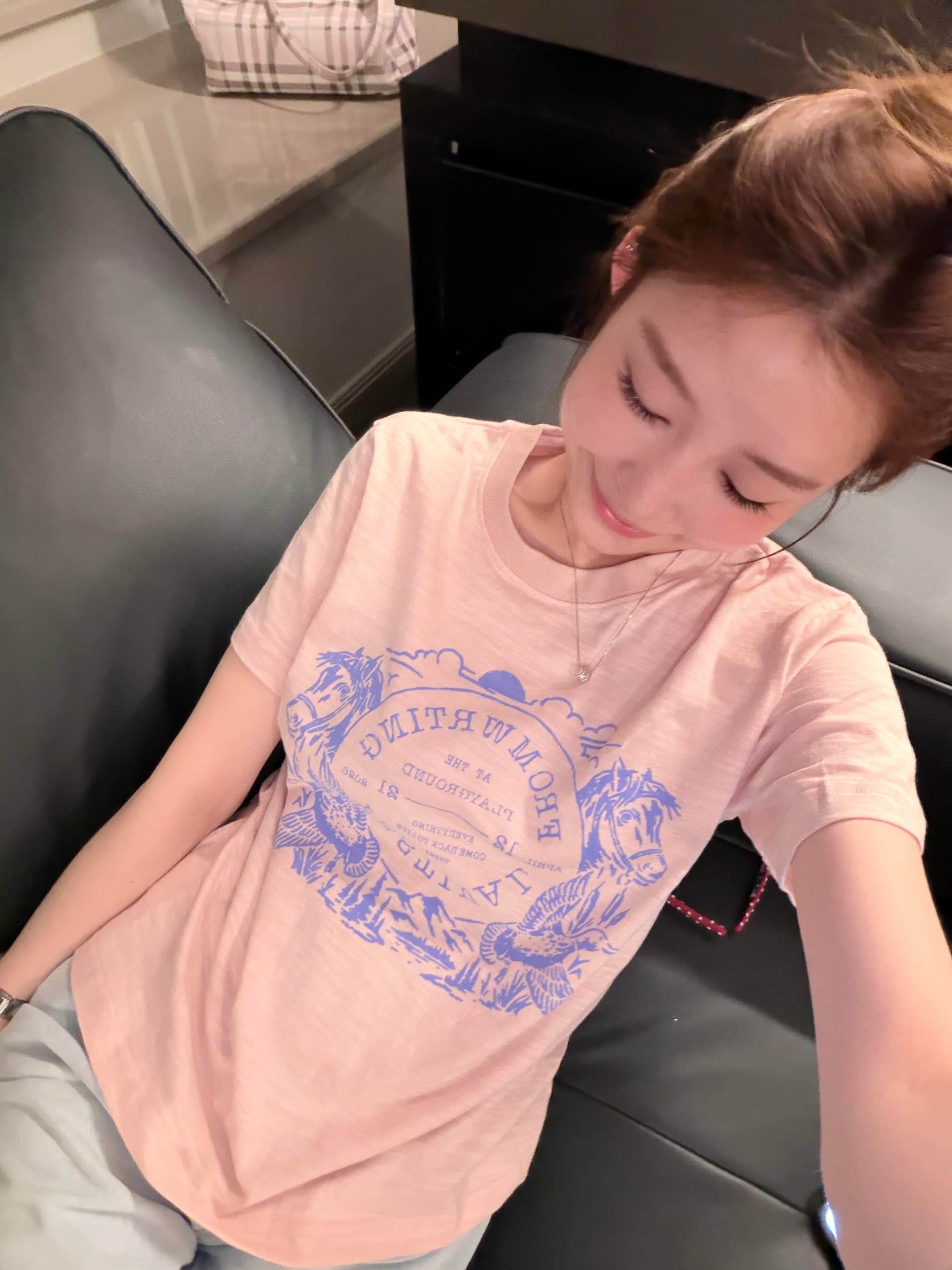 아메리칸 핫걸 수채화 일러스트레이션 프린트 대나무 마디 면 라운드 넥 긍정적 인 어깨 반팔 티셔츠 여성 여름 루즈핏 슬림해 보이는 맨위 이미지 4