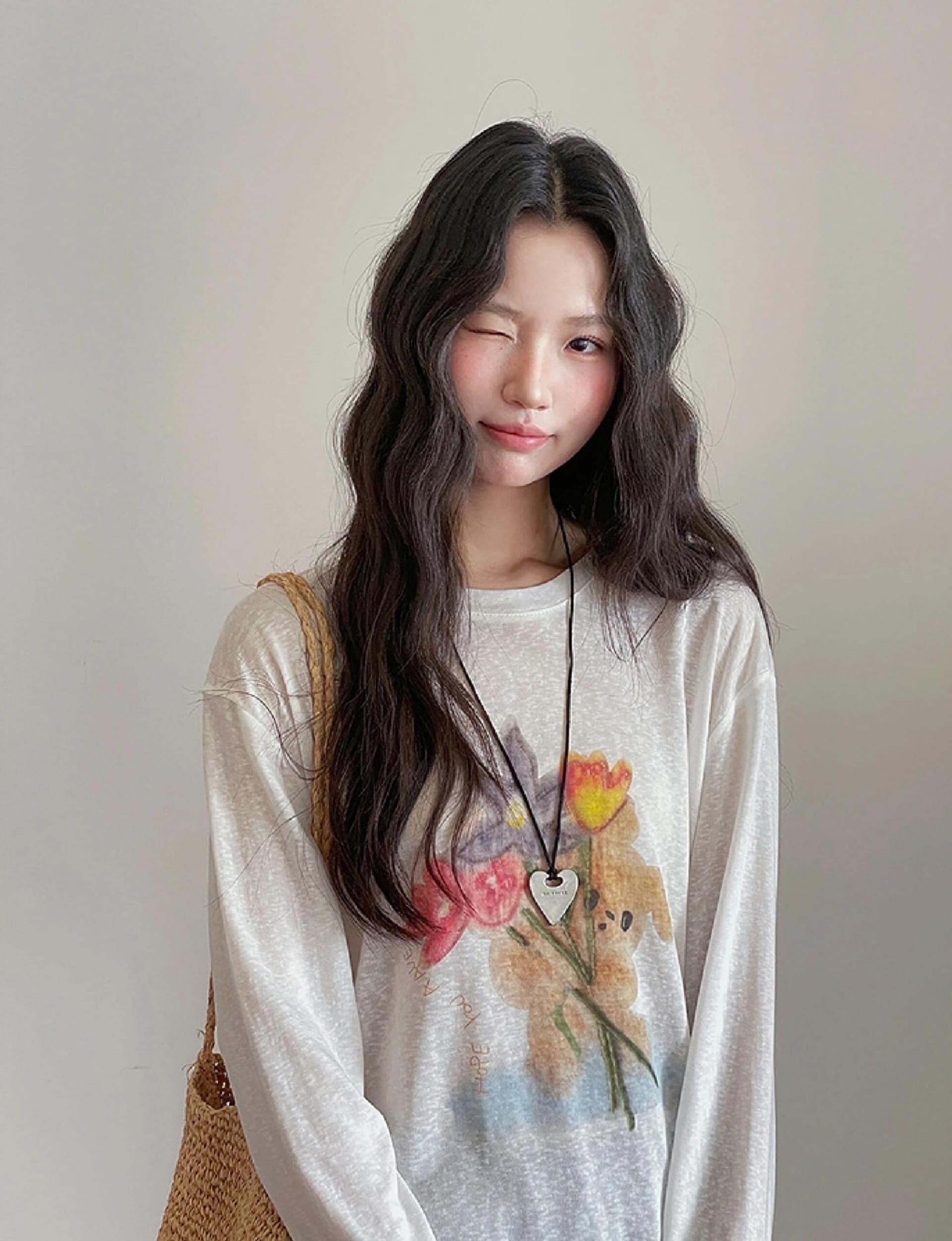 라이 경기 서울 주간 실크 자외선 차단 블라우스 여성 꽃 프린트 라운드 넥 화이트 긴팔 초박형 티셔츠 봄 여름 에어컨 셔츠 상세 이미지 1