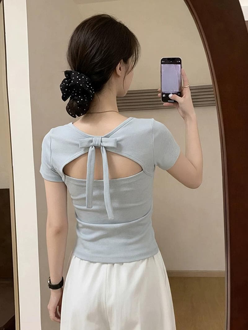 한 부서 chic 디자인 센스 나비 매듭 뒤로 홀로우 아웃 긍정적 인 어깨 반팔 티셔츠 여성 여름 아름다운 고유 한 작은 맨위