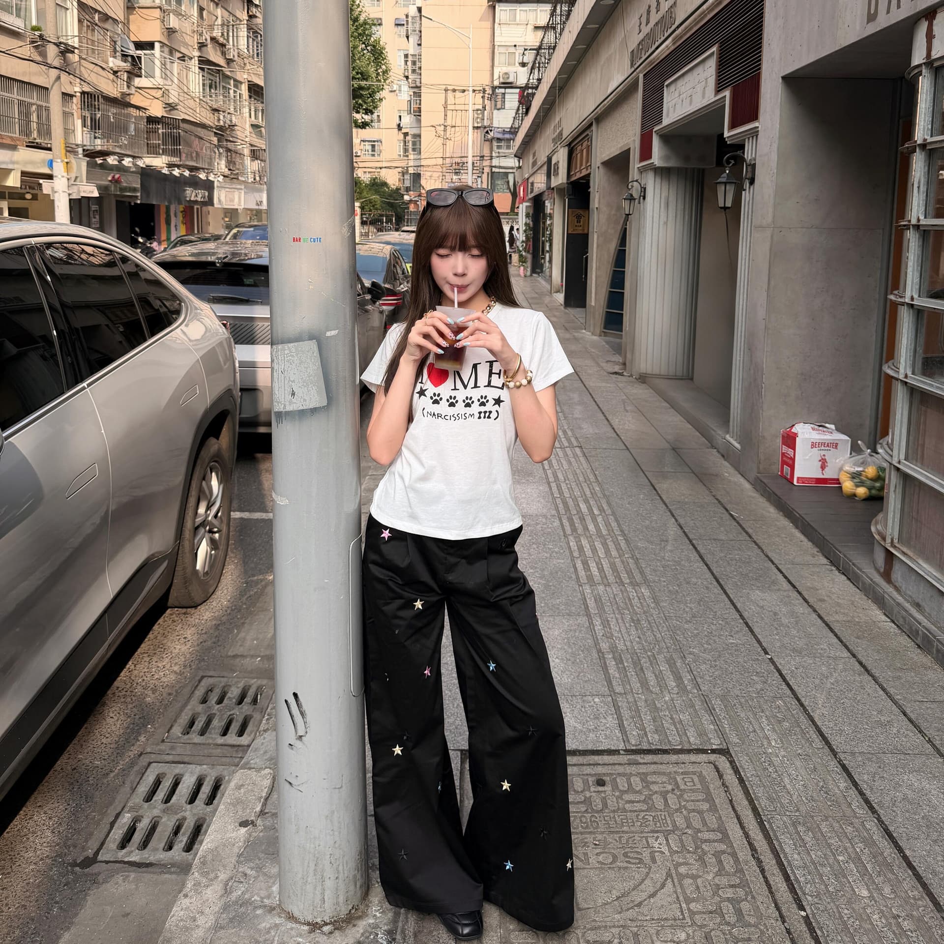 아메리칸 미니멀리즘 문예 바람 알파벳 하트 발자국 프린트 순면 반팔 여성 레저 다용도 슬림해 보이는 티셔츠 맨위 이미지 5