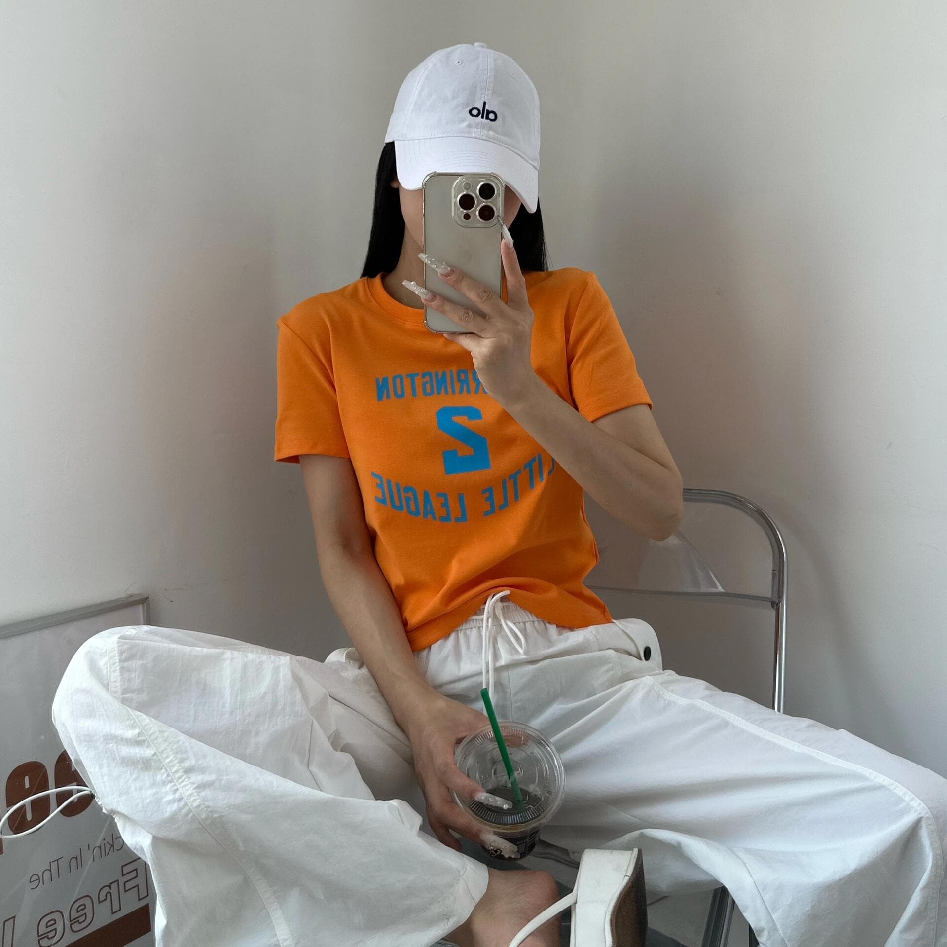 한국 ins 작은 대중 주황색 운동 알파벳 프린트 긍정적 인 어깨 쇼트 스타일 몸매 가꾸기 슬림해 보이는 순면 반팔 티셔츠 맨위 여성 이미지 5