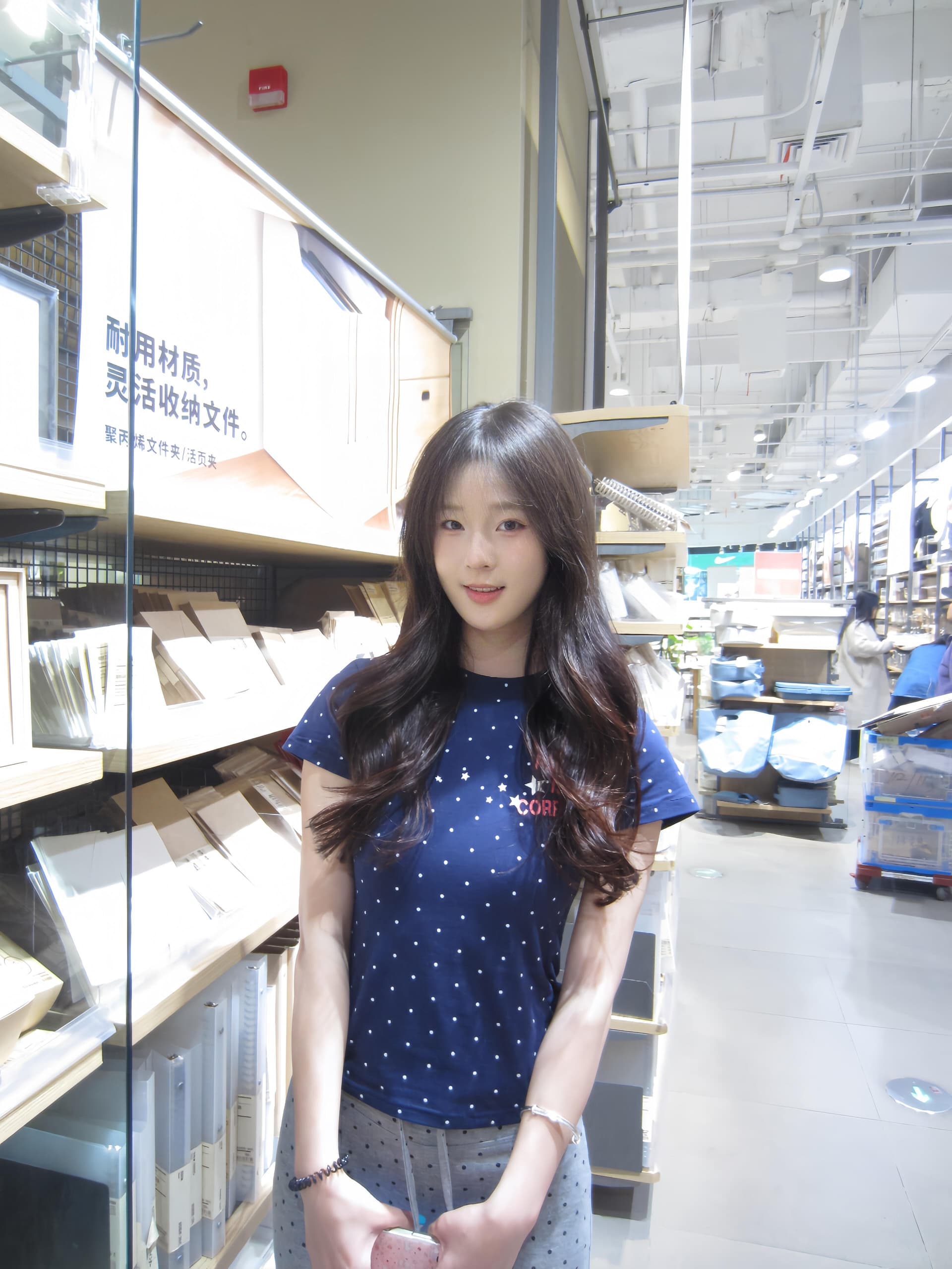 아메리칸 레트로 전체 인쇄 도트 무늬 별 반팔 티셔츠 여성 여름 도파민 몸매 가꾸기 슬림해 보이는 맨위 이미지 2
