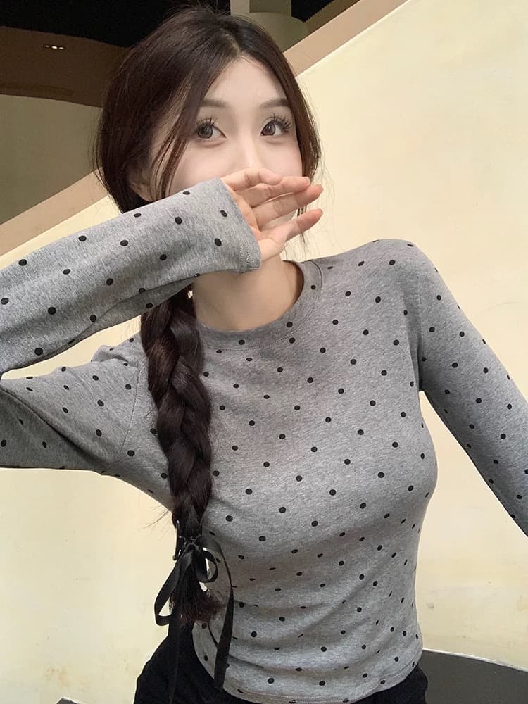 가을 한국 스타일 몸매 가꾸기 라운드 넥 도트 무늬 연령 감소 슬림해 보이는 다용도 순면 긴팔 인사이드 가져 가라. 티셔츠 맨위 상세 이미지 5