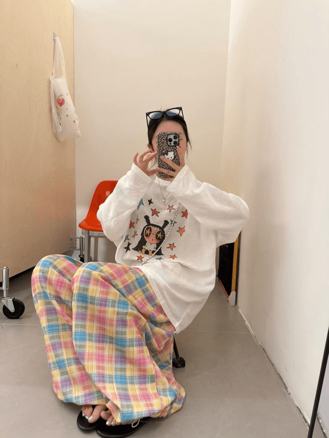 한 부서 유머러스 별 연령 감소 티셔츠 여성 긴 소매 루즈핏 다용도 캐주얼 느긋한 바람 면 린넨 맨위 트렌디 이미지 4