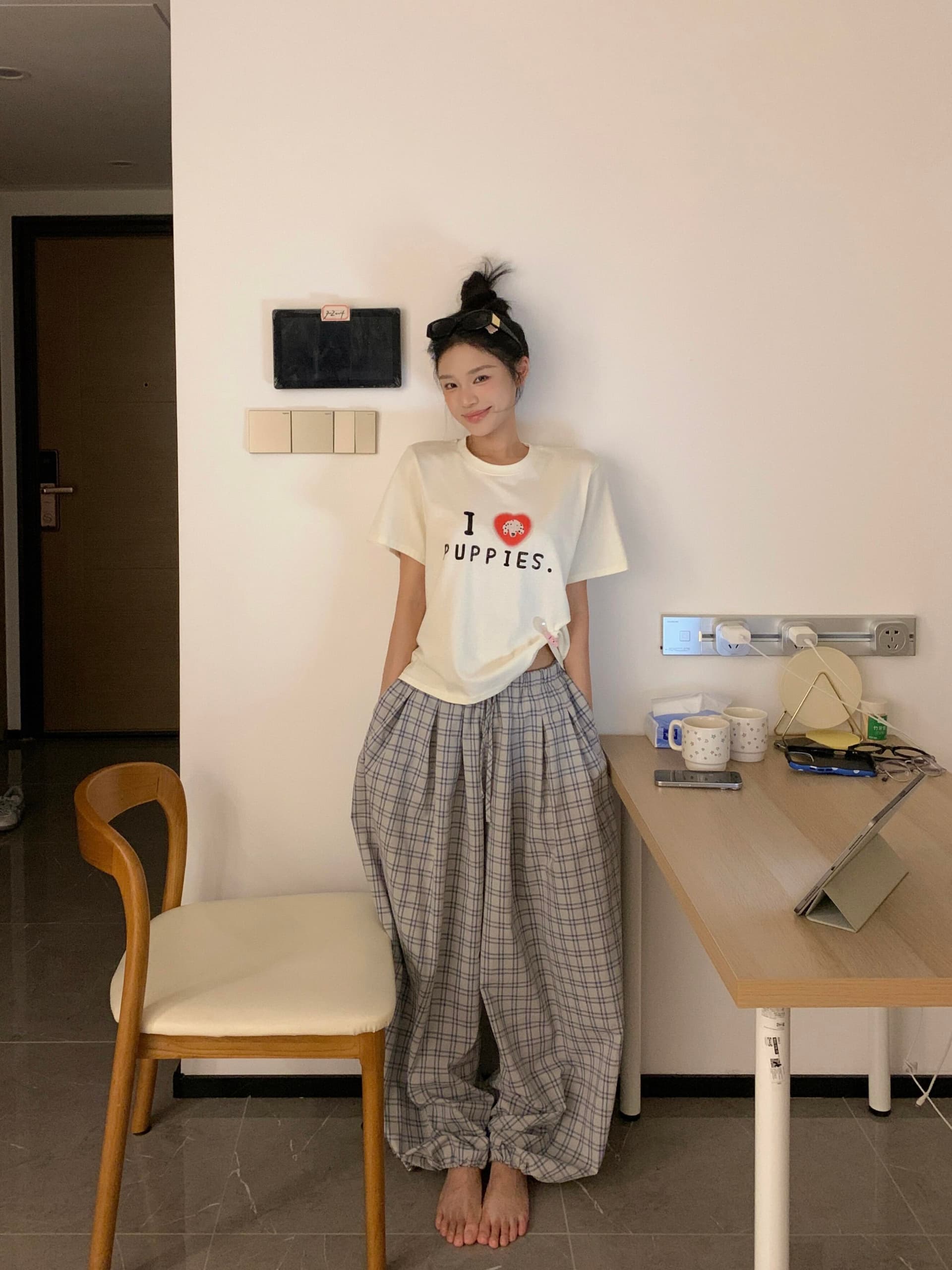 한 부서 작은 대중 개 하트 슬로건 프린트 긍정적 인 어깨 반팔 티셔츠 여성 여름 학원 슬림해 보이는 캐주얼 쇼트 스타일 맨위 이미지 2