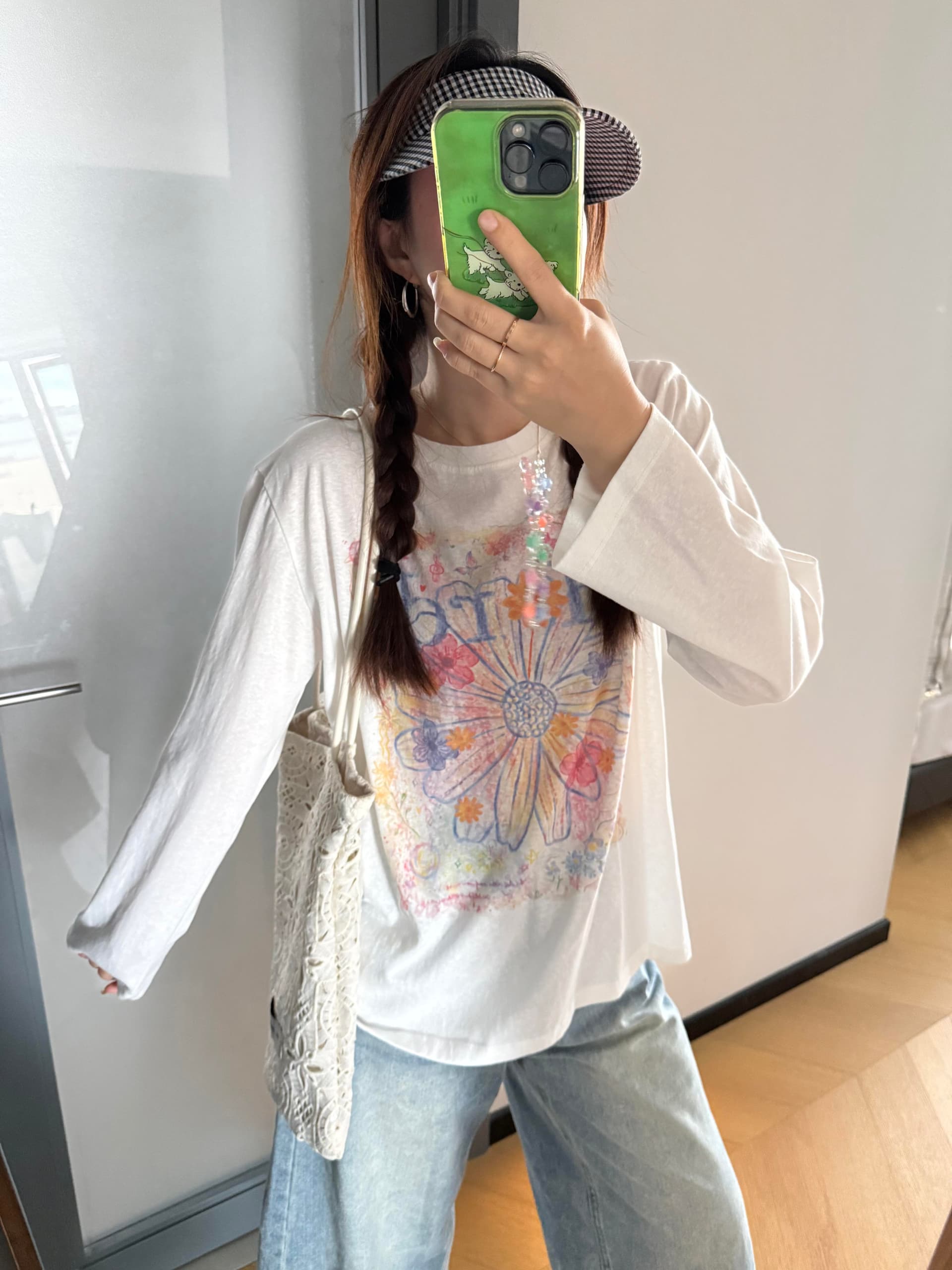 한 부서 빛 럭셔리 데이지 긴팔 티셔츠 여성 26 봄 여름 새로운 루즈핏 슬림해 보이는 느슨함 센스 얇은 스타일 맨위 이미지 3
