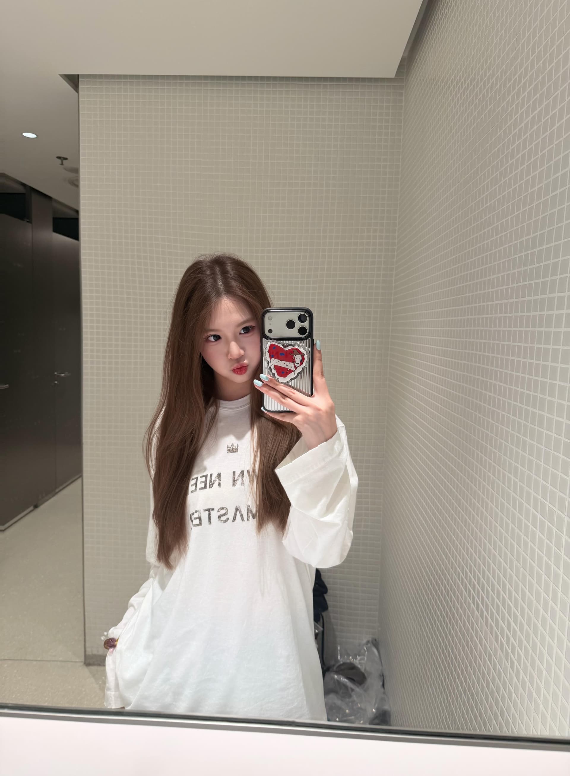 작은 대중 미니멀리즘 운동 알파벳 자외선 차단 블라우스 긴팔 티셔츠 여성 여름 얇은 스타일 느긋한 바람 캐주얼 루즈핏 맨위 이미지 2