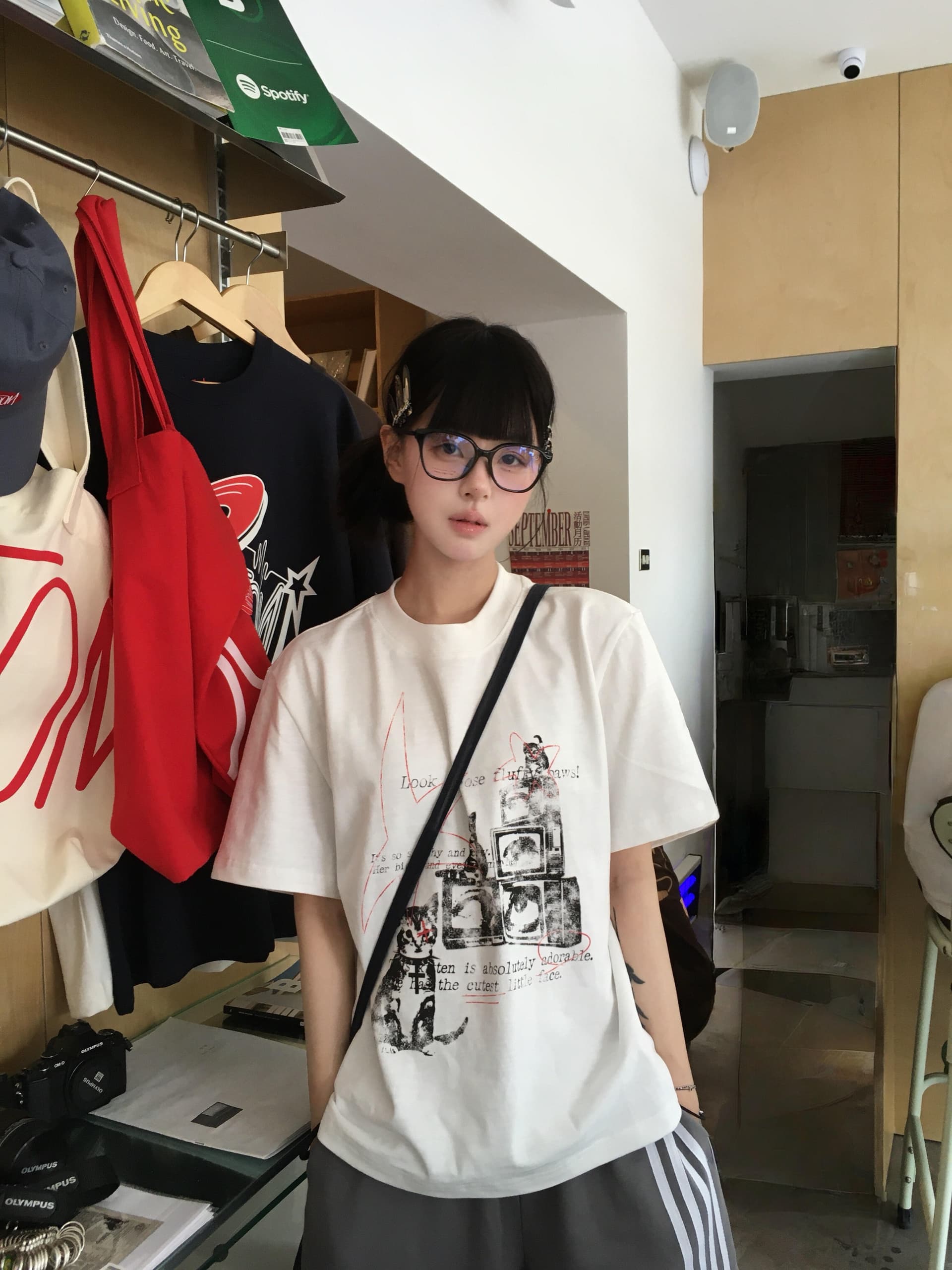 아메리칸 대나무 마디 면 알파벳 프린트 반팔 티셔츠 여성 여름 라운드 넥 루즈핏 화이트 작은 대중 맨위 트렌디 상세 이미지 3