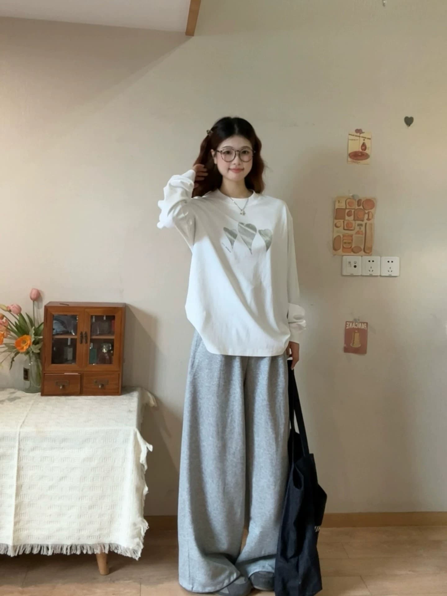 라운드 넥 느슨함 센스 아메리칸 조수 브랜드 레트로 하트 긴팔 티셔츠 루즈핏 느긋한 바람 맨위 이미지 4