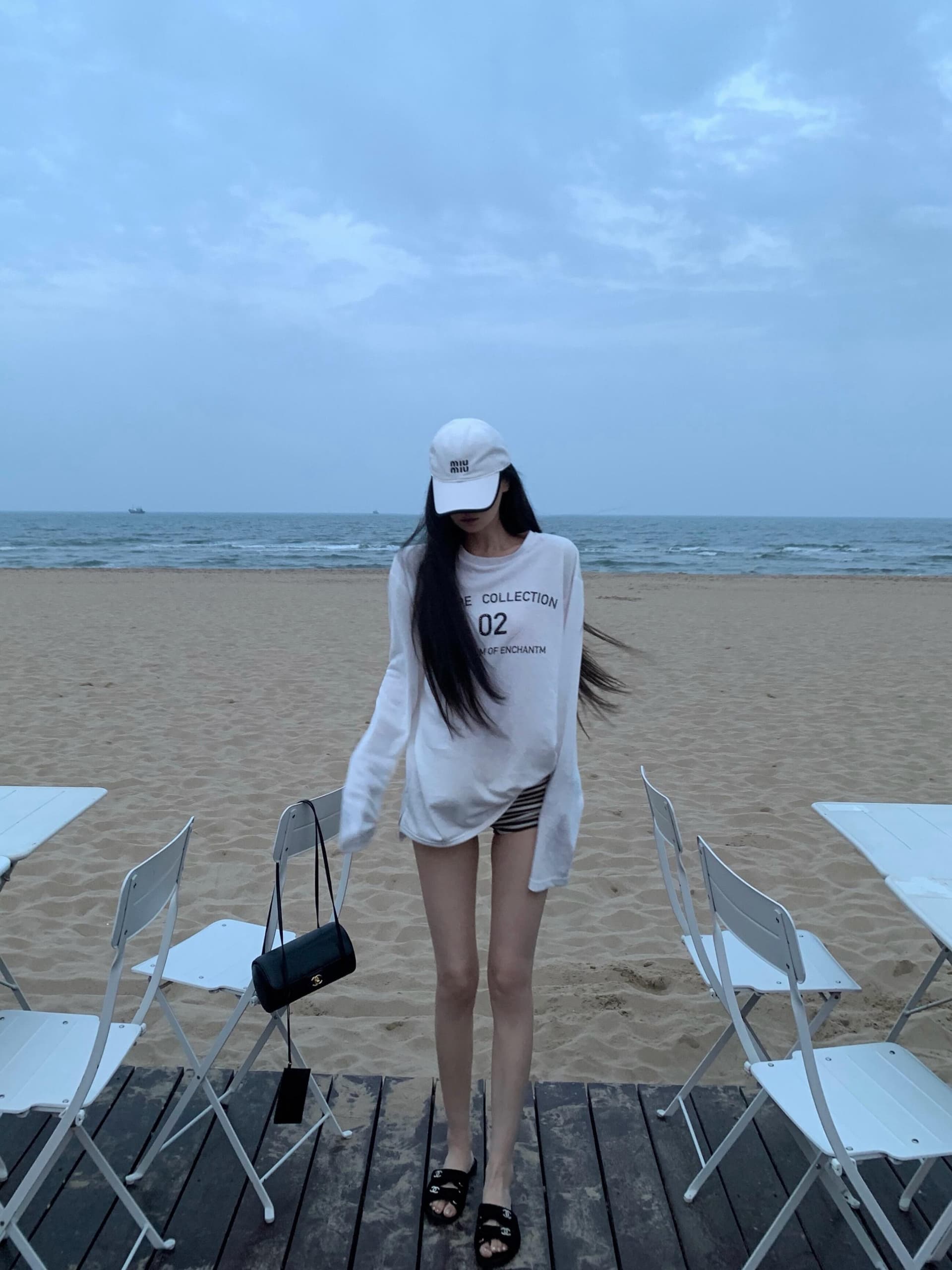 직접 만든 루즈핏 긴팔 티셔츠 알파벳 프린트 다용도 캐주얼 맨위 이미지 3