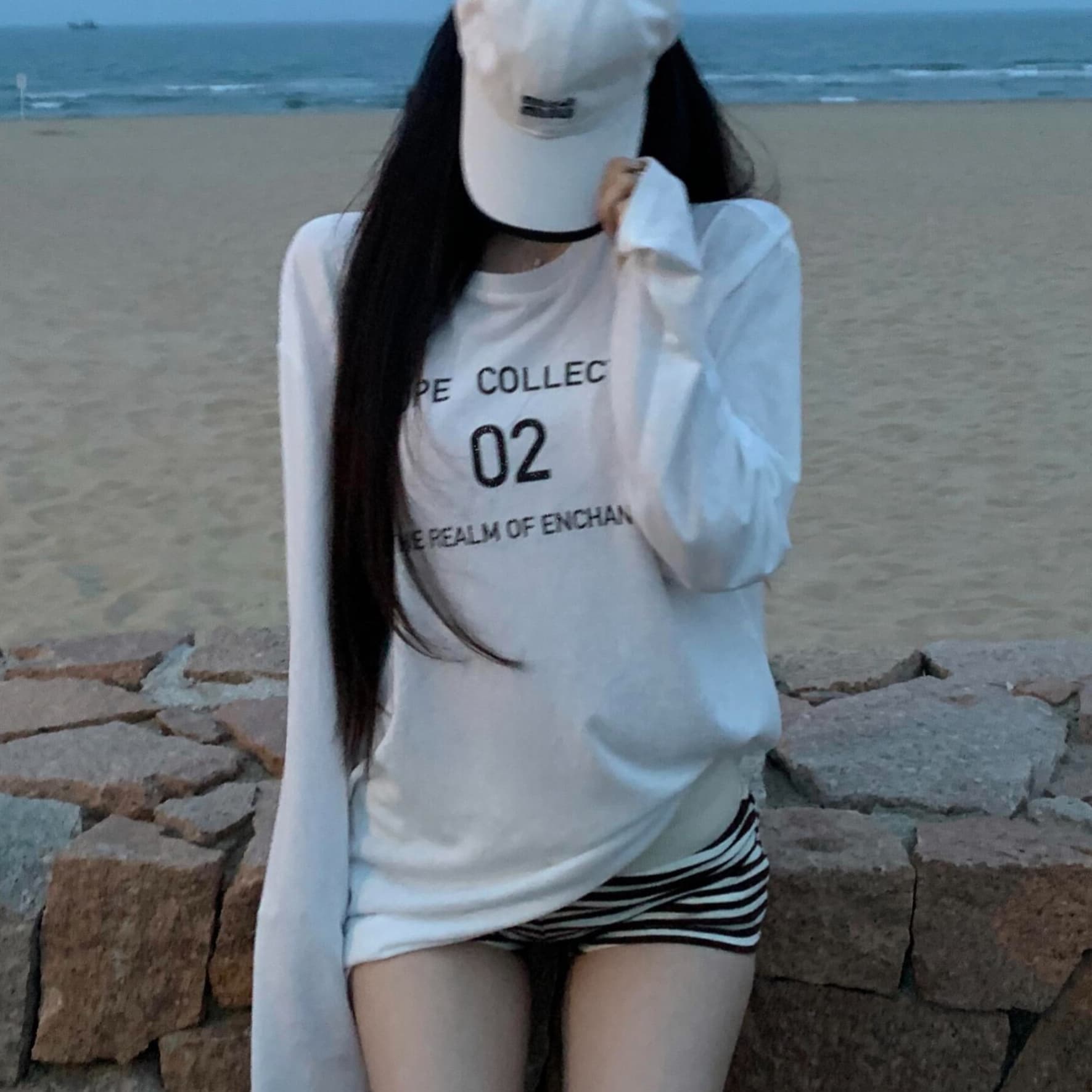 직접 만든 루즈핏 긴팔 티셔츠 알파벳 프린트 다용도 캐주얼 맨위 상세 이미지 1