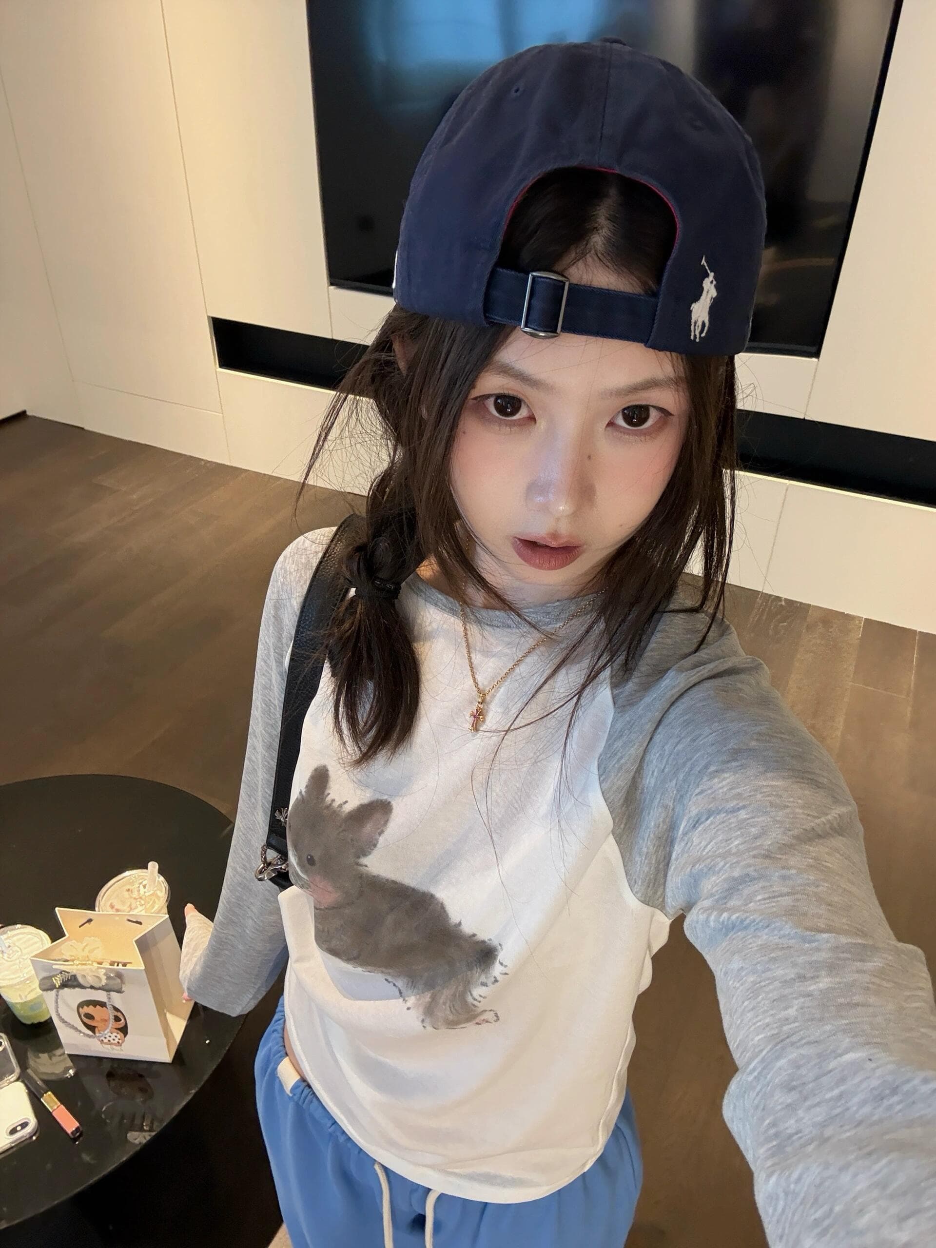 토끼 부서 소녀 연령 감소 만화 멩 토끼 프린트 패치워크 색상 긴팔 티셔츠 상세 이미지 4