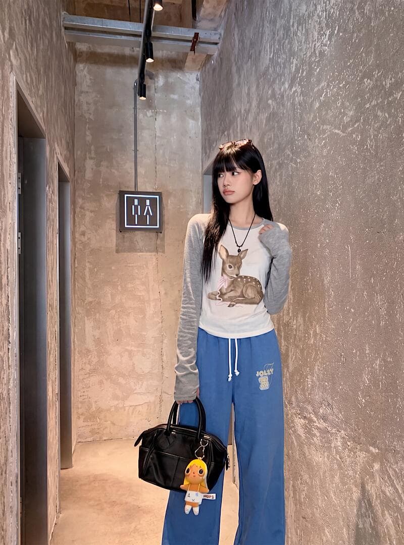 작은 사슴 프린트 배색 패치워크 라운드 넥 긴팔 티셔츠 여성 이른 가을 디자인 센스 몸매 가꾸기 슬림해 보이는 맨위 상세 이미지 2