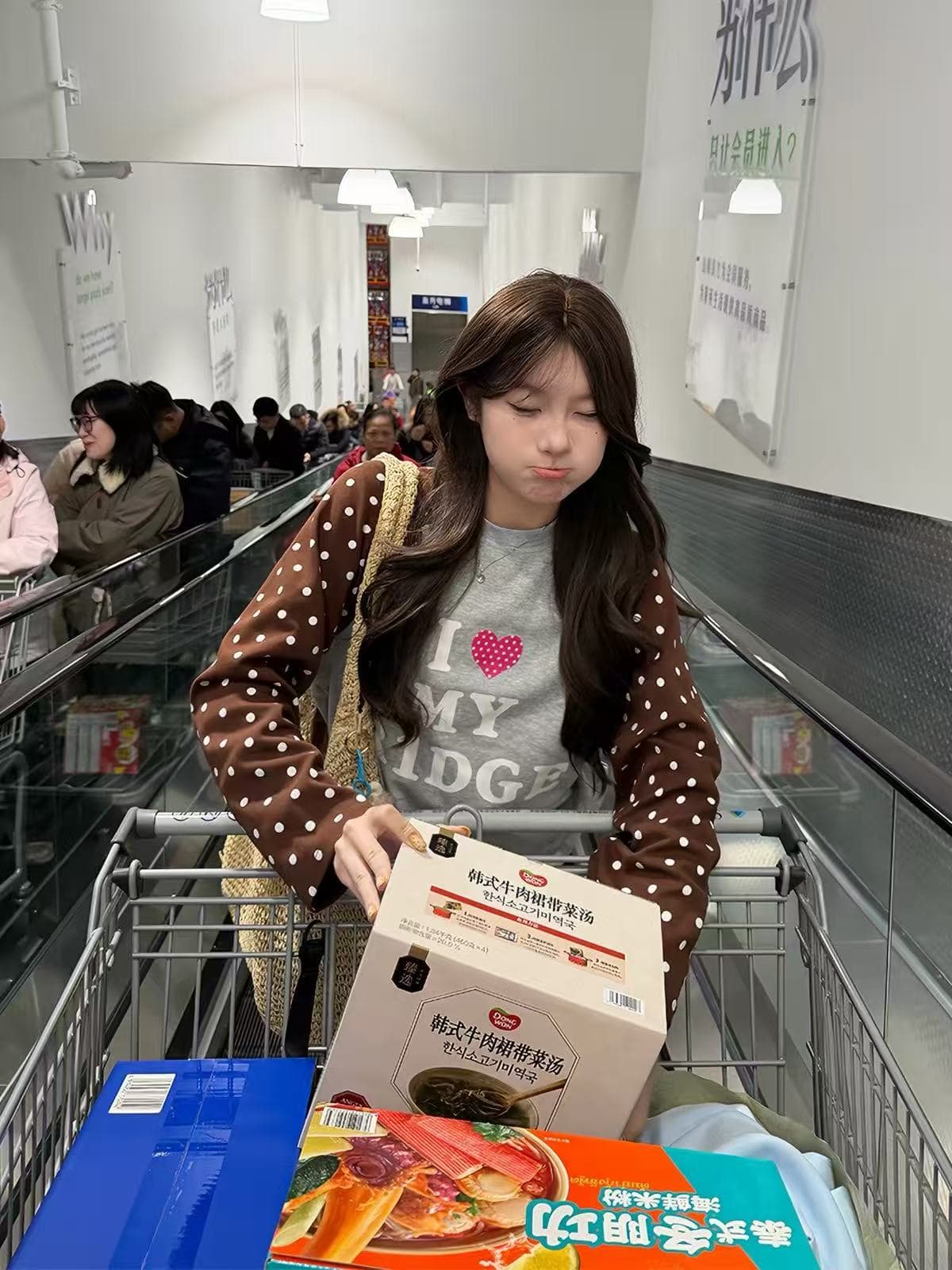레트로 아메리칸 하트 도트 무늬 삽입 어깨 긴팔 티셔츠 남녀 루즈핏 캐주얼 다용도 맨위 상세 이미지 5