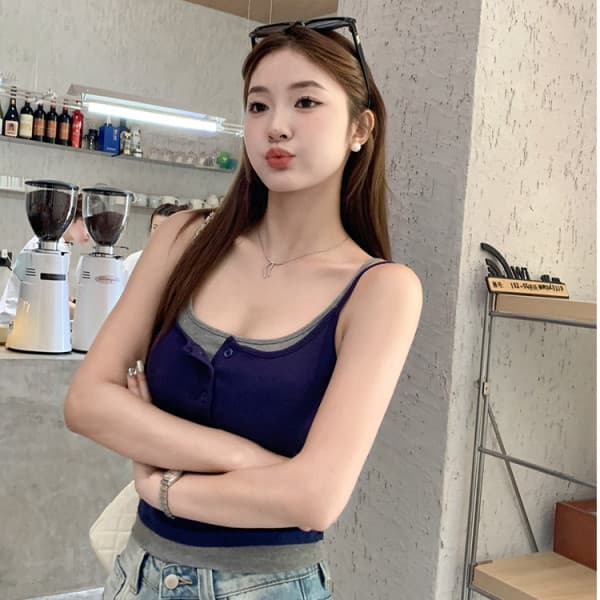 빨간색 리본 가슴 패드 캐미솔 인사이드 가져 가라. 봄 여름 새로운 페이크 레이어드 만나는 민소매 맨위 상세 이미지 3